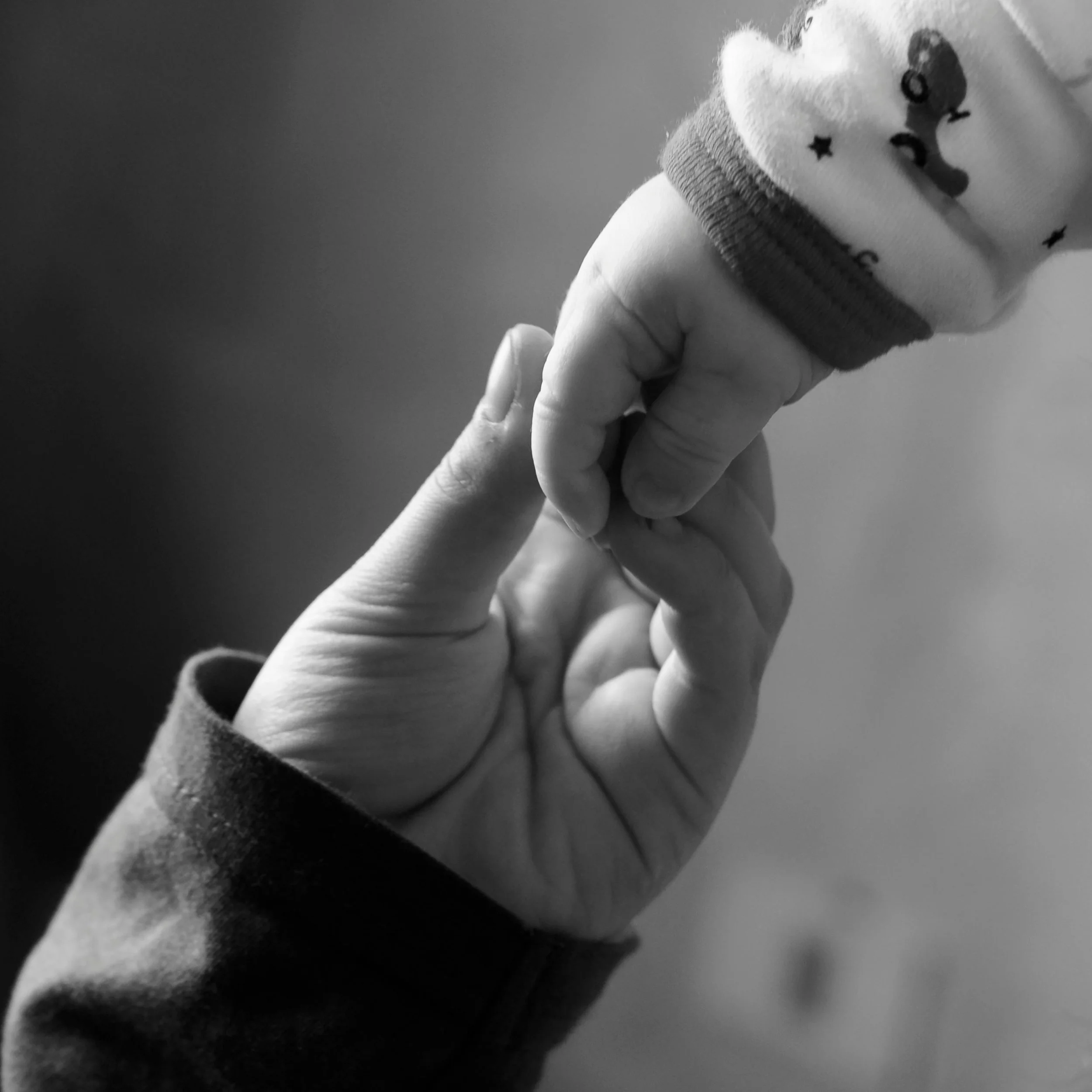 High-Functioning Burnout in Mothers: Signs You Shouldn’t Ignore