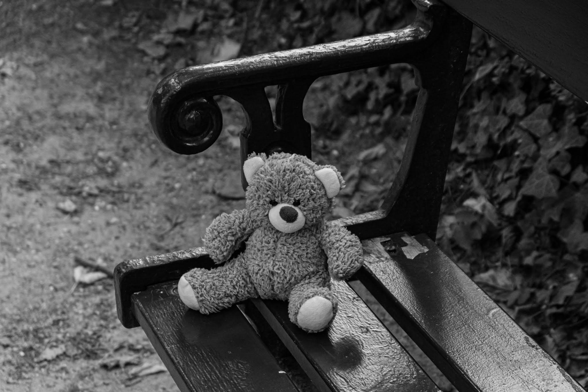 How Does Childhood Trauma Affect Your Adult Relationships?
