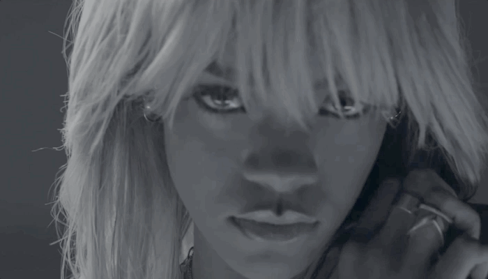 Rhianna_2.gif