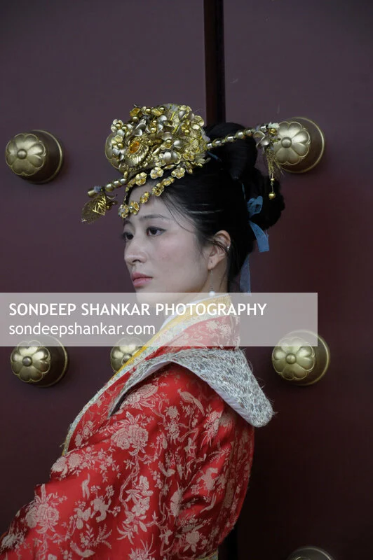 China ethnic fashion