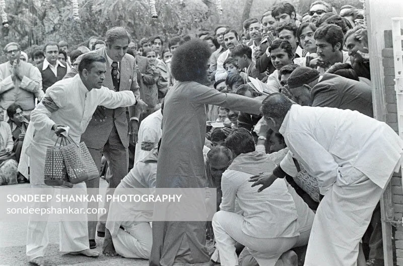Guru-Godman Sai Baba