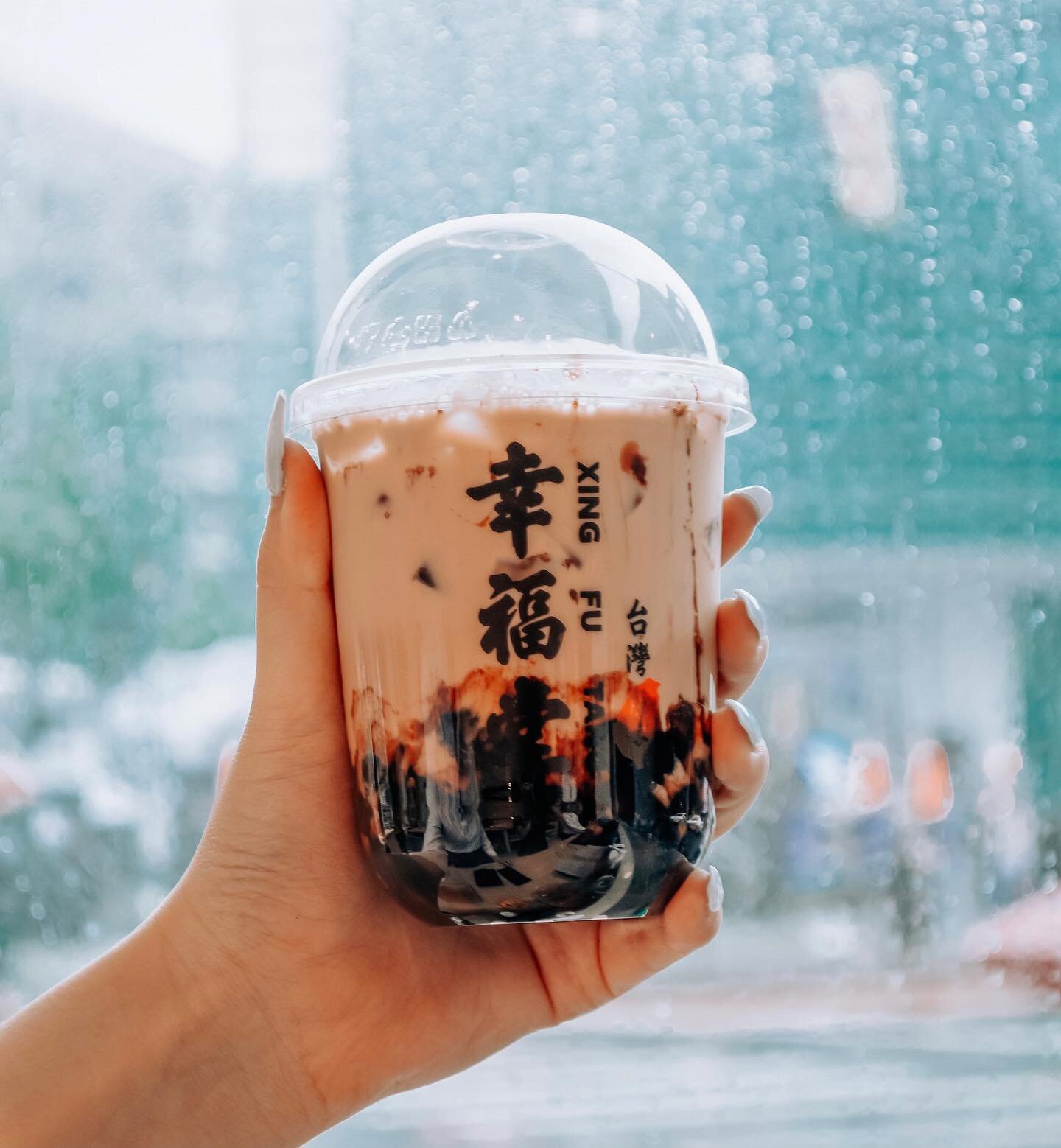 🎉 BOGO Brown Sugar Boba Milk Tea 🎉
Who would you share the free boba with? Tag your boba bae in the comments down below! 

Promotion ends July 9. Available in-store and on the Xing Fu Tang app. 
Use Code: FREEDOM (Must add 2 Brown Sugar Boba Milk T