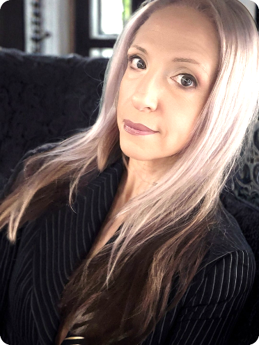 About — Author Maria DeVivo