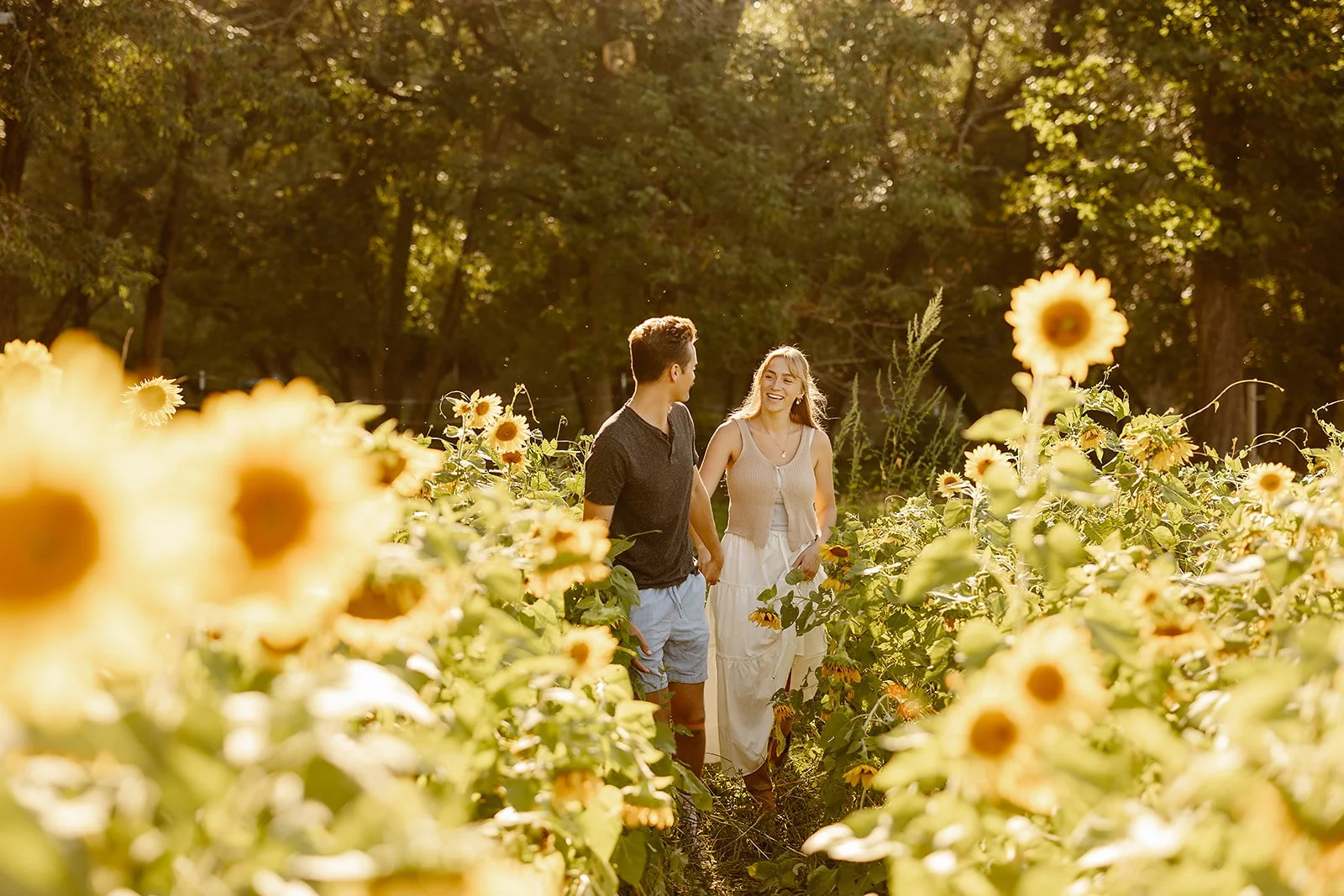 Bryson city engagement photographer that is good with posing