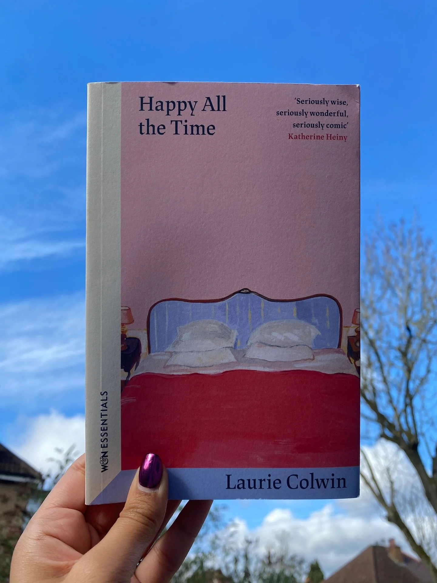 Review from @jess_panch:
Happy All The Time by Laurie Colwin
📘📘📘📘📘

I need everyone to stop reading Tiktok romance slop and read this book immediately, right away, no hesitation, and understand what a good romcom is! Lawrie Colwin was a writer f