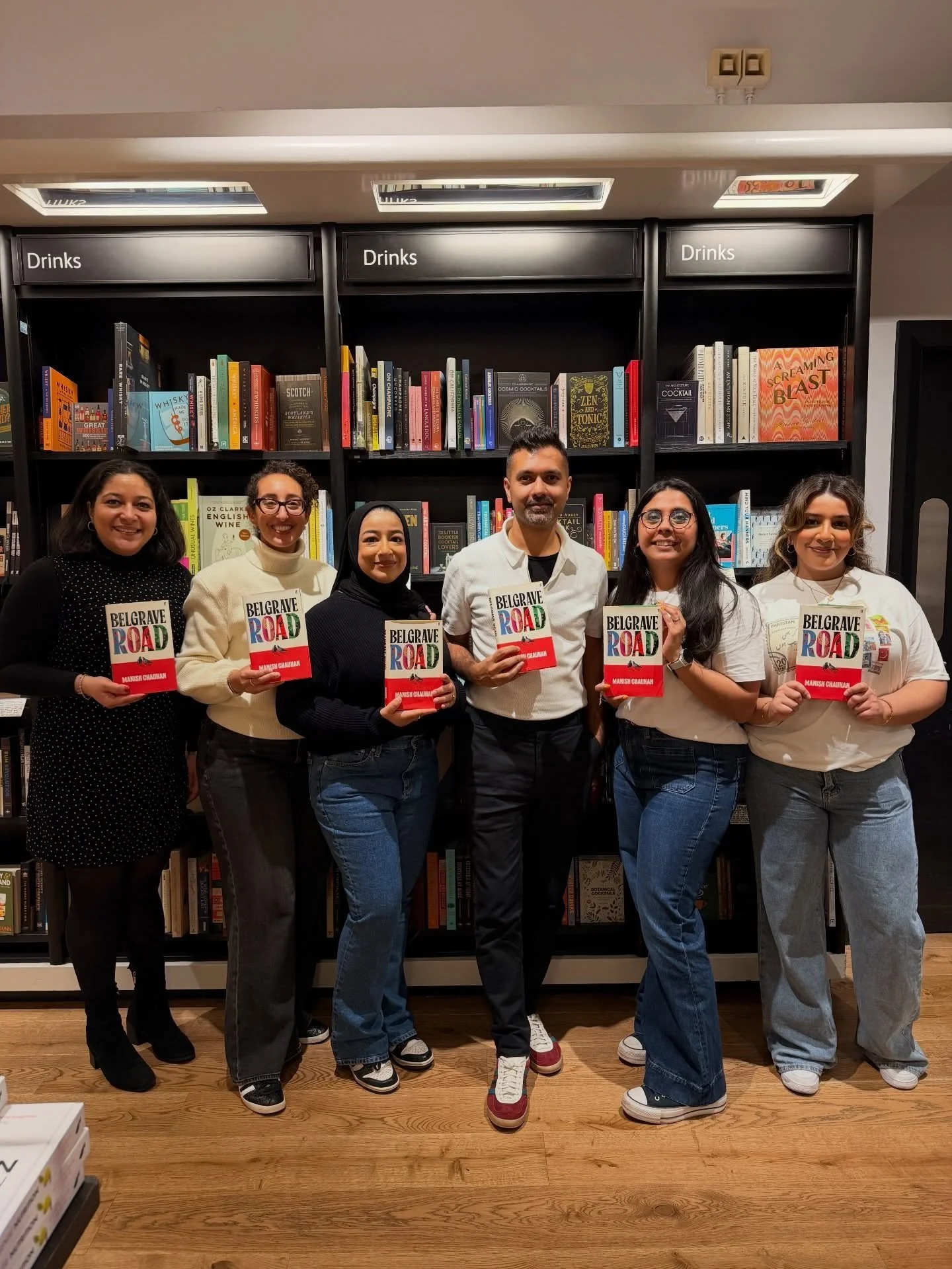 About last night 💐📚

We had a fantastic Tuesday evening at our home of Waterstones Piccadilly being transported up the M1 to Leicester for our latest book club. Belgrave Road by Manish Chauhan was our pick for March, and as always it was a joy to d