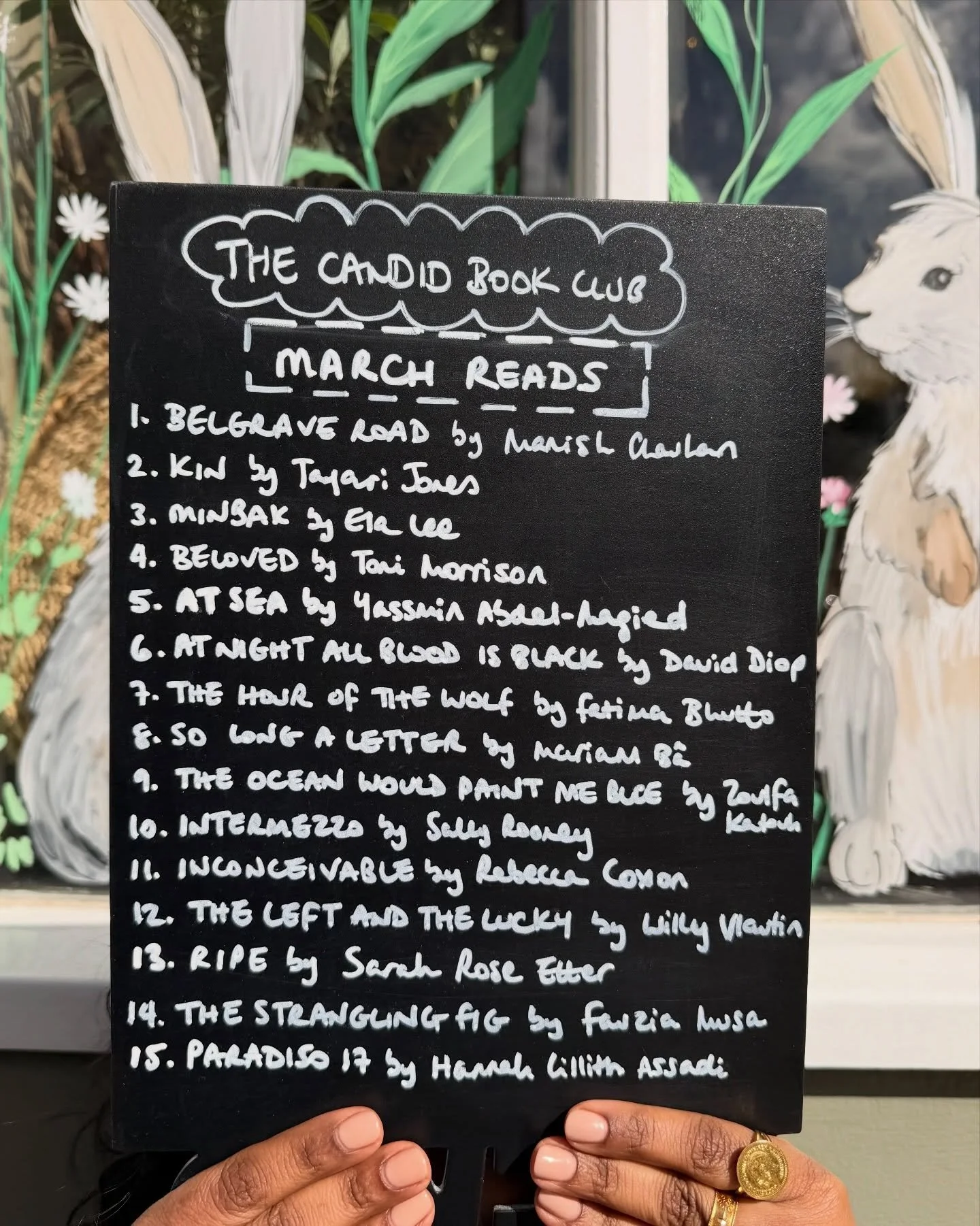 📚MARCH📚READS📚

Here&rsquo;s a look at our collective March reads that have kept us occupied during the last month!

Have you spotted any books that are on your to-read pile? Are there any that you&rsquo;ve read already or any that we should be rea