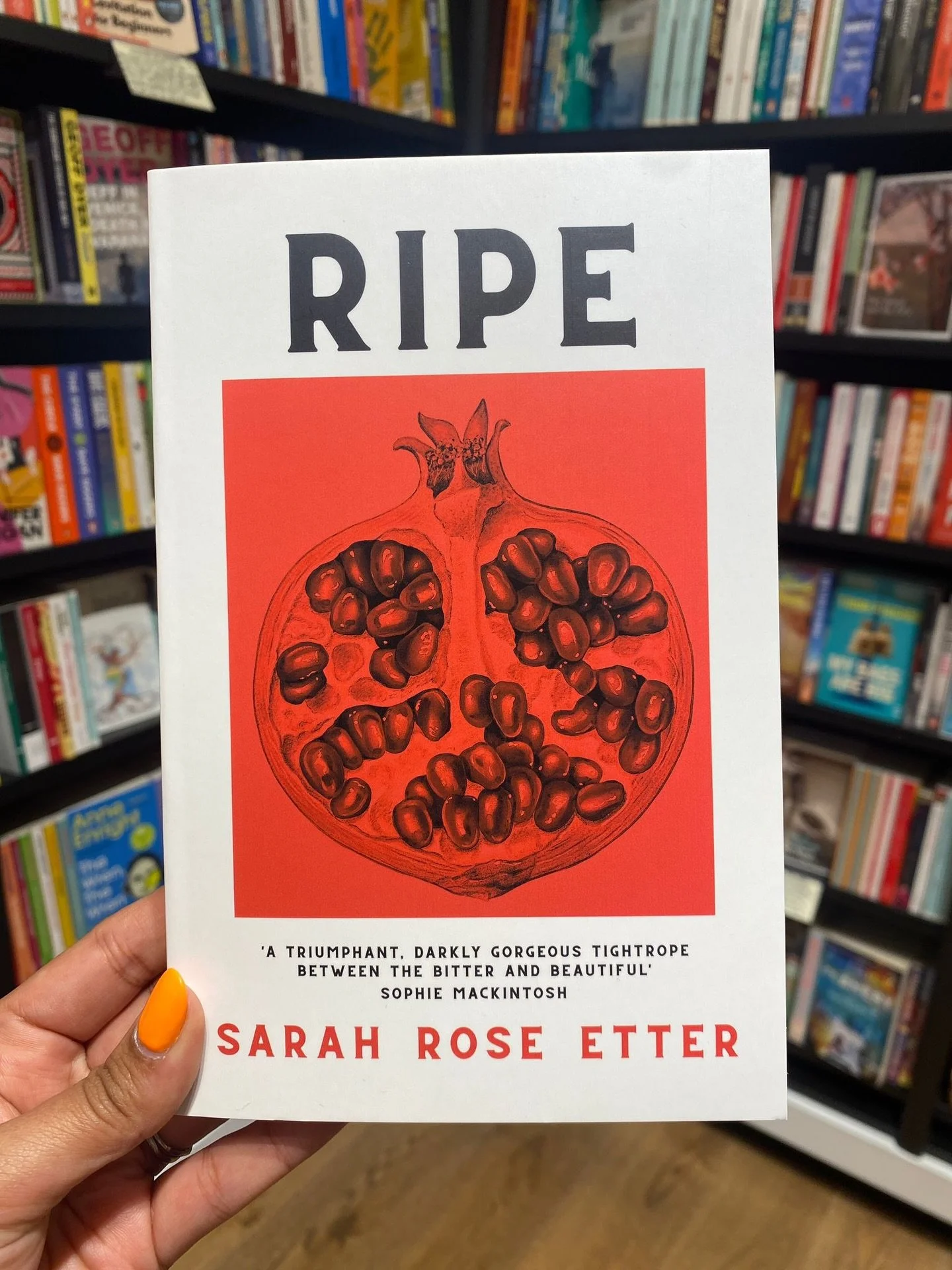 Review from @jess_panch:
Ripe by Sarah Rose Etter
📕📕📕

(TW: depression, verbal/emotional abuse, drug abuse, abortion)

I first saw this book in San Francisco in 2023 and finally decided on the audiobook this week. I feel like I&rsquo;m just walkin