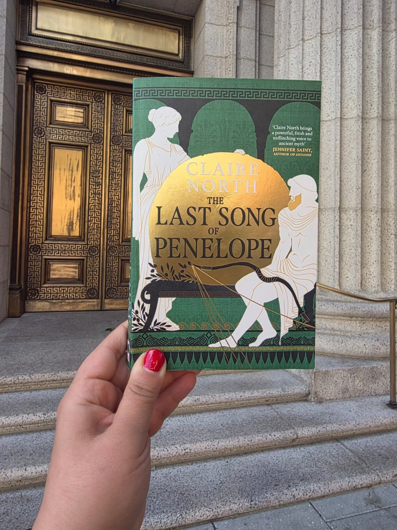 Review from @miriamshanna:
The Last Song of Penelope by Claire North
📗📗

I usually adore historical fiction set in the ancient world, so this felt like it should have been right up my street. The premise is compelling: a familiar story of Penelope 