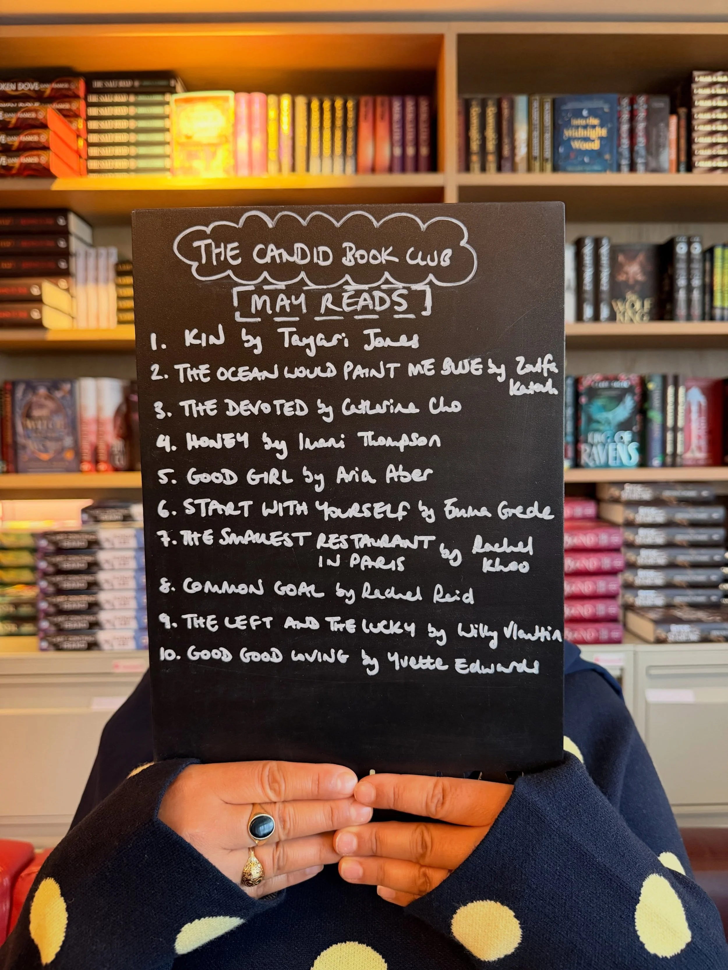 📚MAY📚READS📚

Here&rsquo;s a look at our collective May reads that have kept us occupied during the last month!

Have you spotted any books that are on your to-read pile? Are there any that you&rsquo;ve read already or any that we should be reading