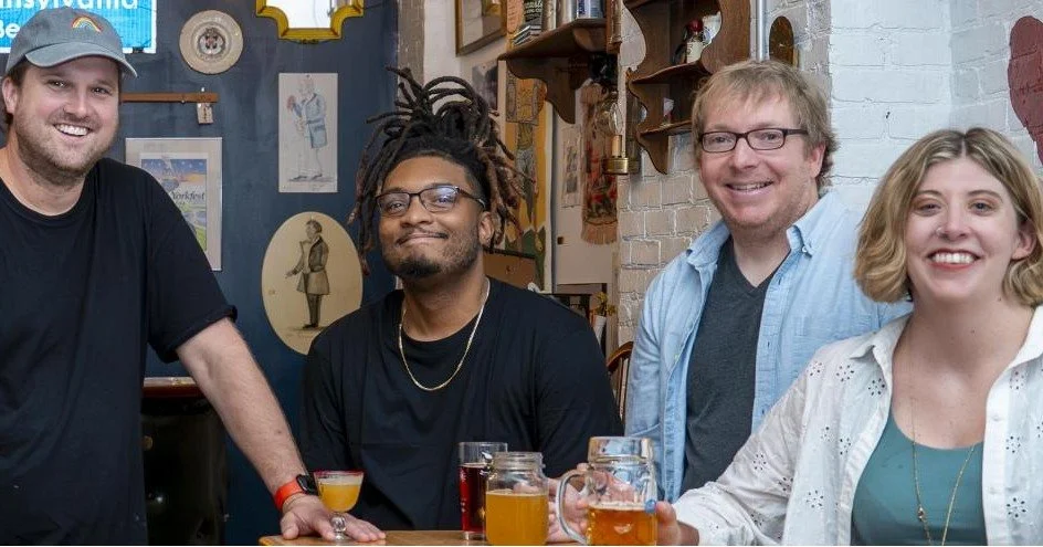 🍻 Drunk History: York Edition — Encore Performance! 🍻
Missed our sold-out Fringe show? You’re in luck! A week from today, November 1st! 
🍺 Come early, grab a drink at Woof Bar and settle in for a night of laughter and local lore.
🕡 Do