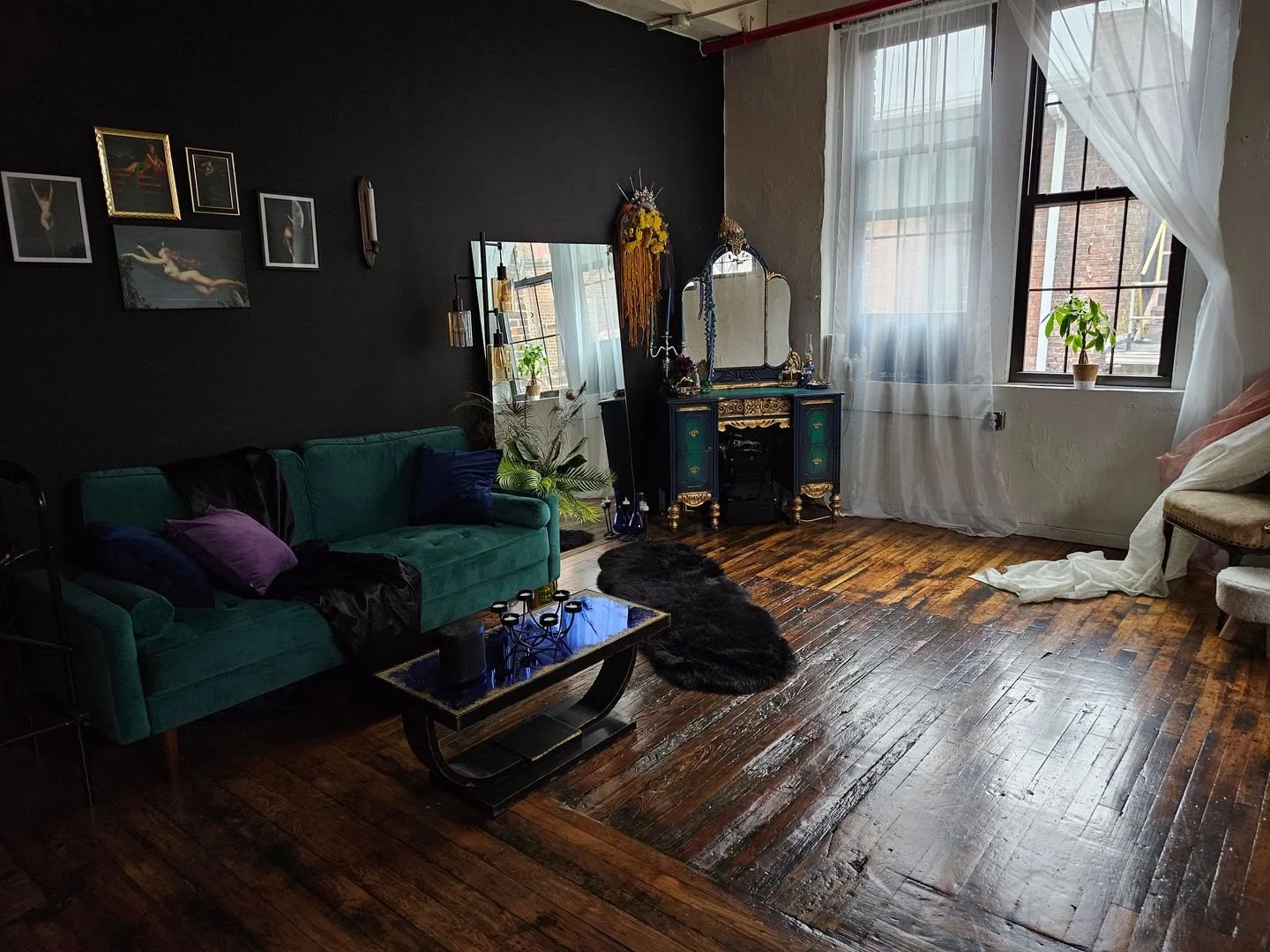 Suite 2213 | 420 Sq. Ft. | $485/month | Available January 10, 2026
Former Photography Studio Coming Soon!
This sun-drenched second-floor suite features beautiful hardwood floors, high ceilings, and plenty of natural light&mdash;perfect for a creative