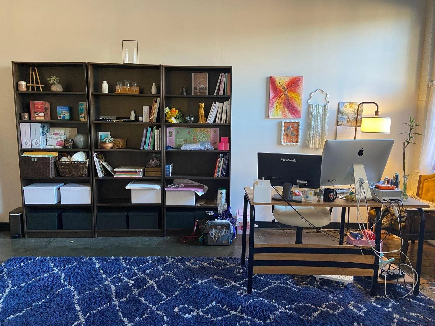 Suite 4202 | 380 Sq. Ft. | Available Now | $430/mo
Quiet, Sunlit Office Space

This inviting second-floor office offers a peaceful setting with beautiful natural light. Conveniently located near our main entrance, caf&eacute;, and elevator, Suite 420