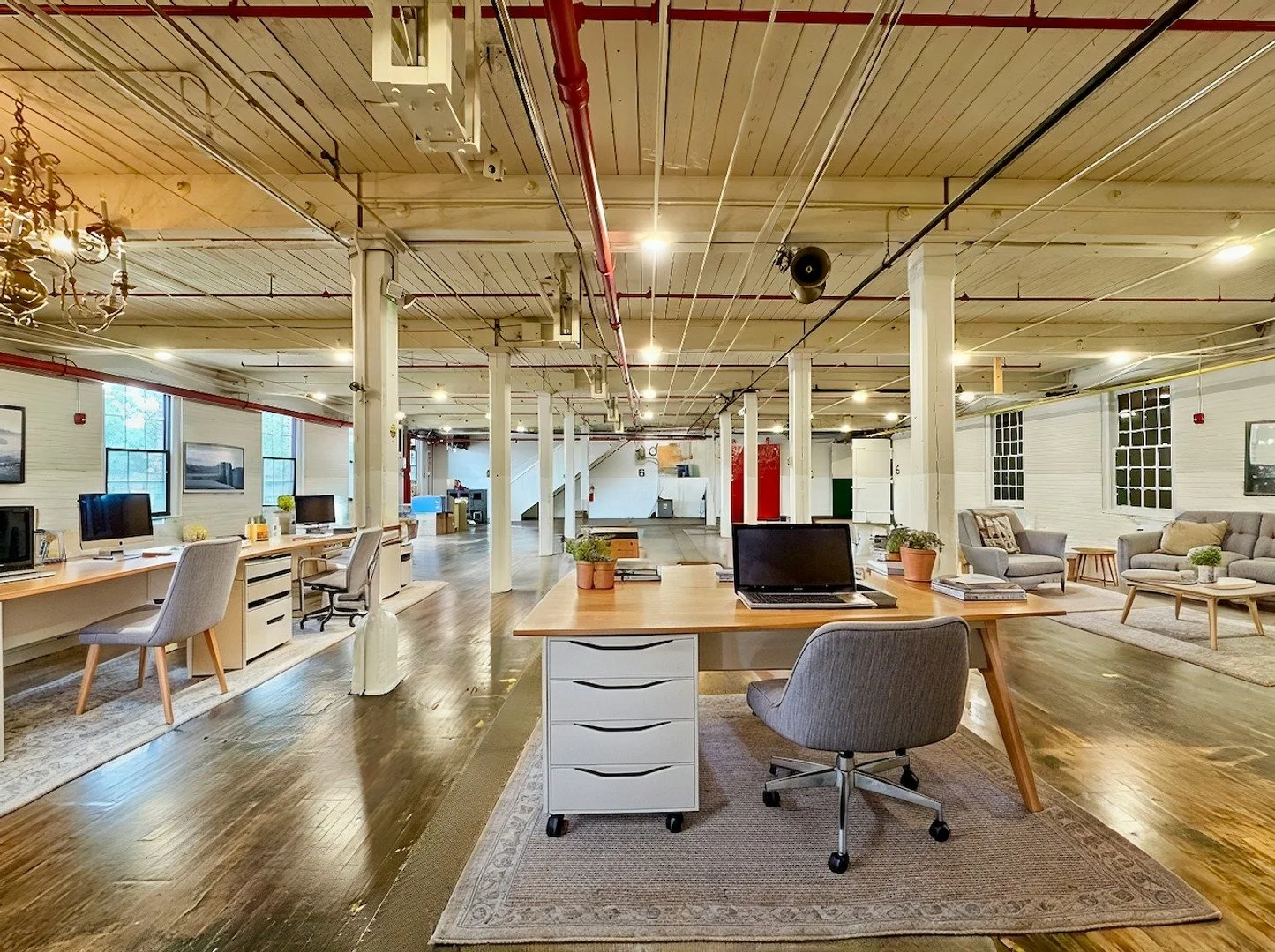 Suite 6100A | 3,500 Sq. Ft. | $3,500/month | Available Now
Expansive First-Floor Space with Direct Access to Parking and Loading Zone
Looking for the ideal space to grow your business, launch a retail concept, or build out a co-working hub? Suite 610