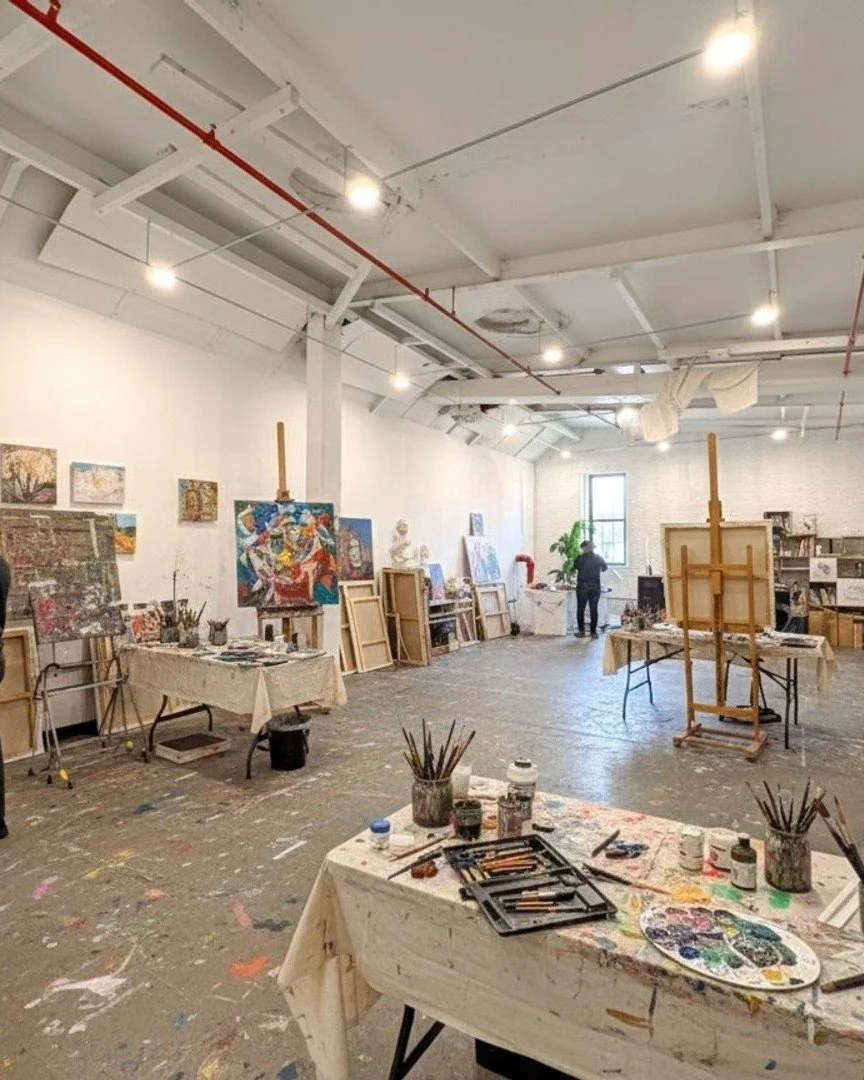 If your business requires room to move, build, or create, Suite 18202 at the New York Wire Works is your new base of operations. This isn't just a room; it&rsquo;s 1,150 square feet of pure potential.

The Highlights:
Industrial Edge: Durable cement 