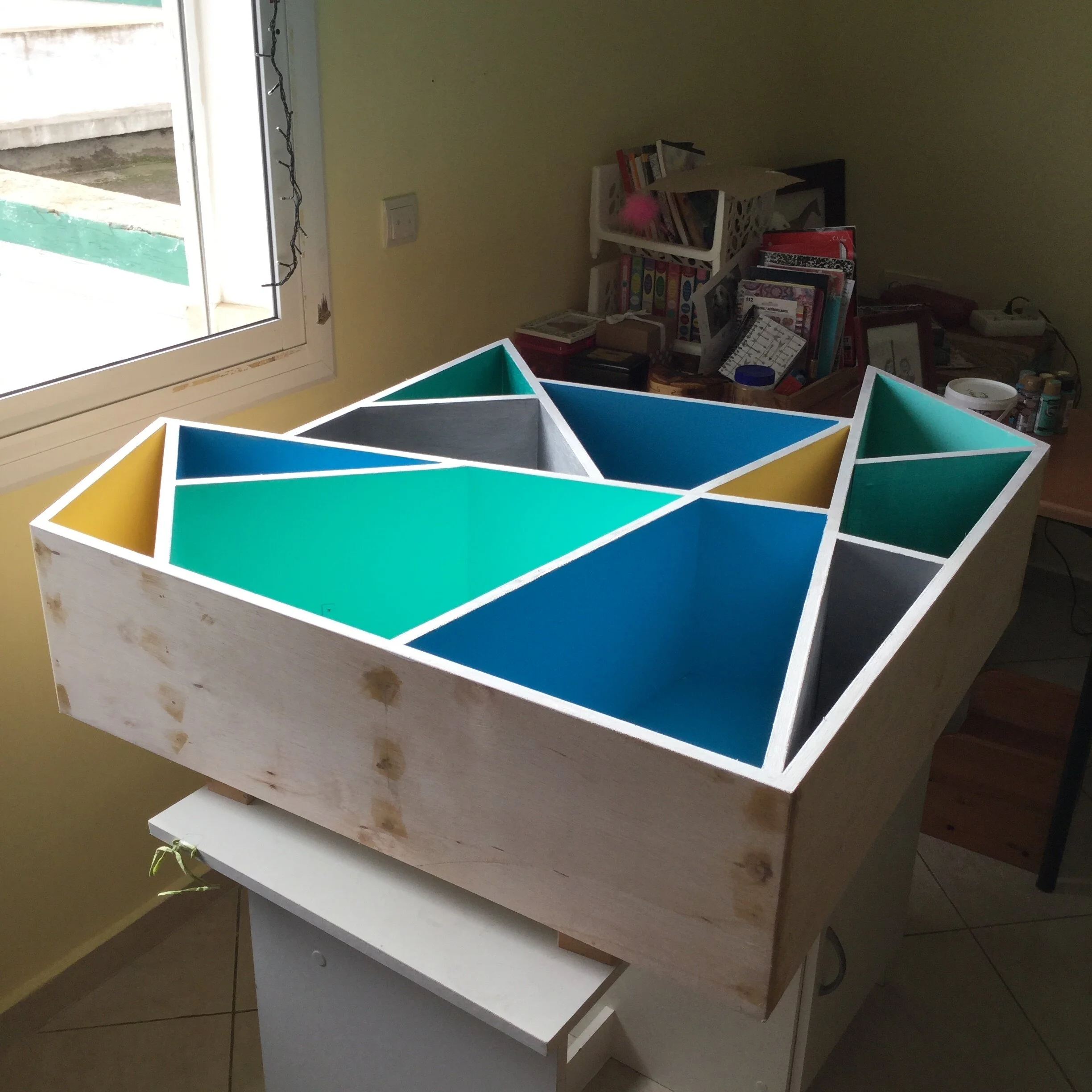 Maisey's Shelf - painting the colors