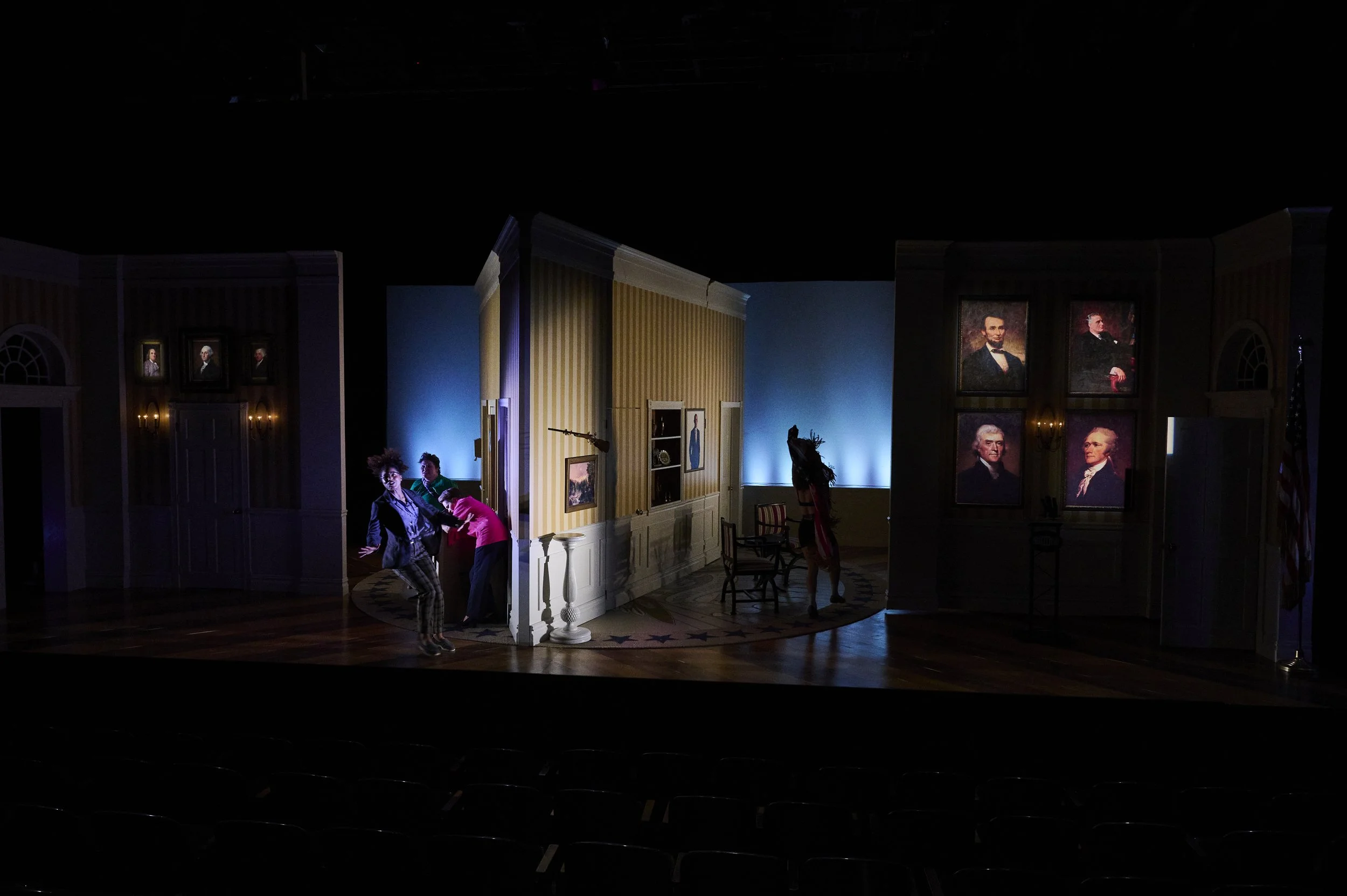 241003_CityTheatre_POTUS_190.jpg