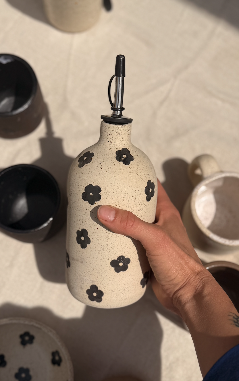 Olive Oil Bottle White Speckle