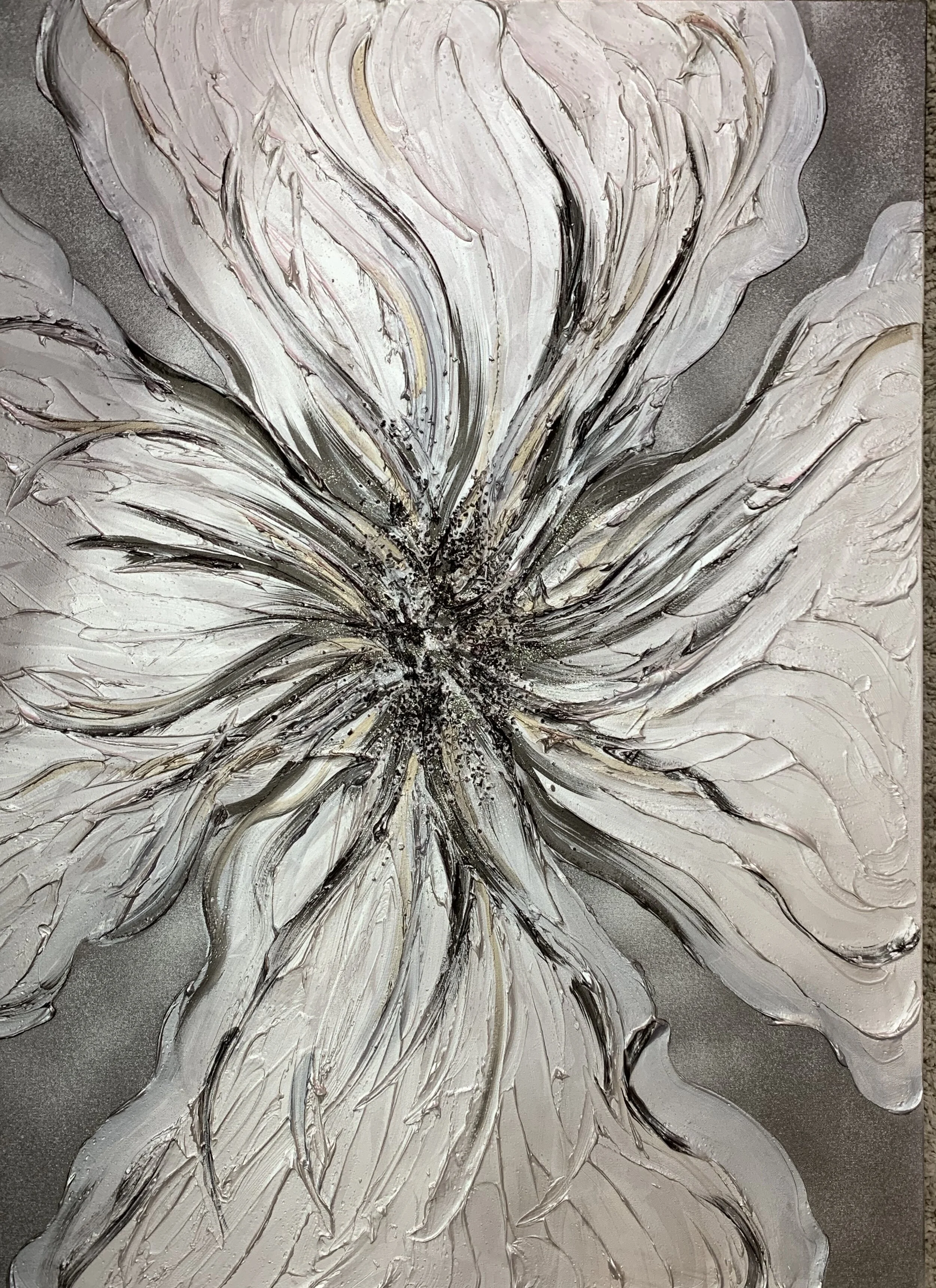 "Gallery Bloom"