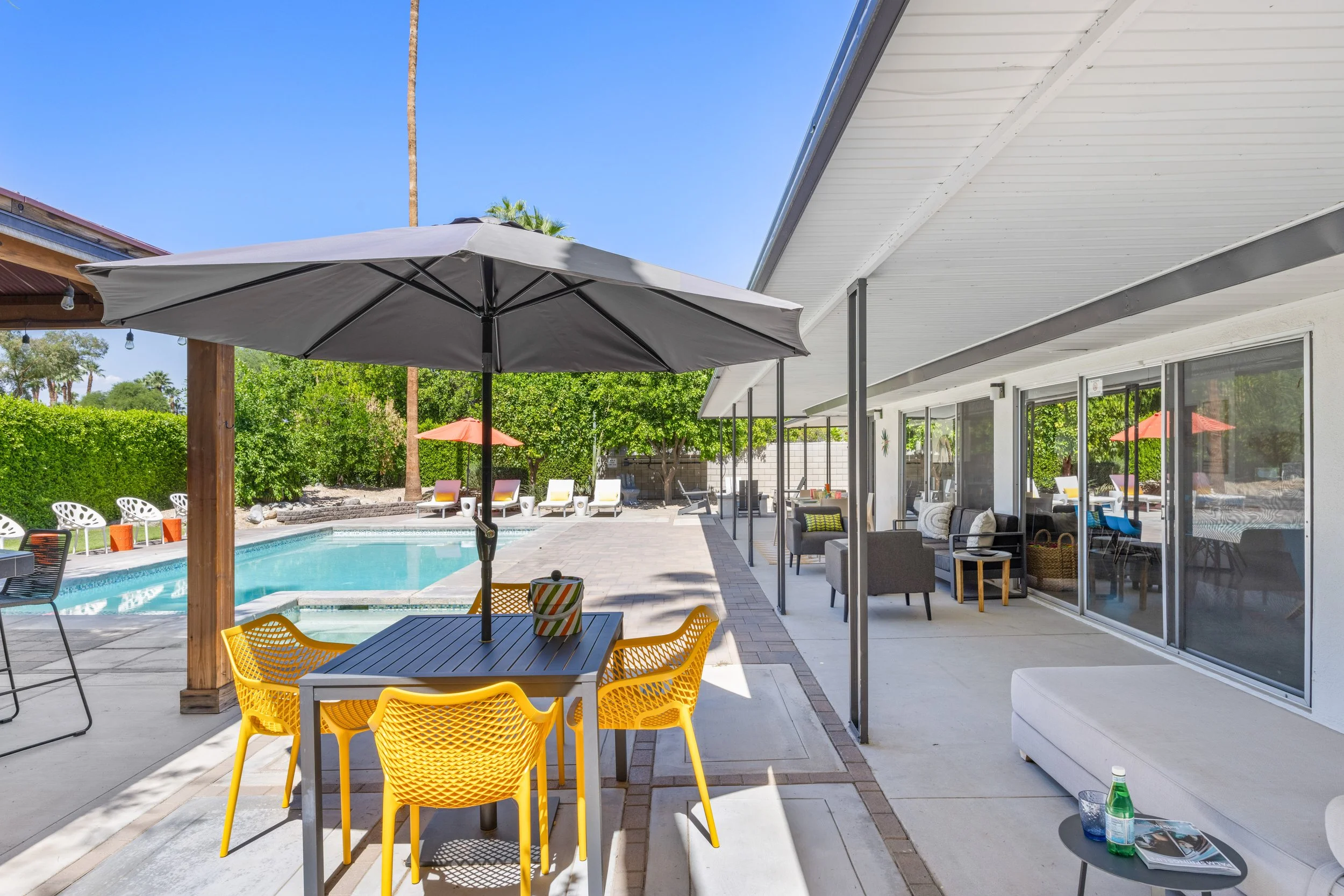 palm springs airbnb8.jpg