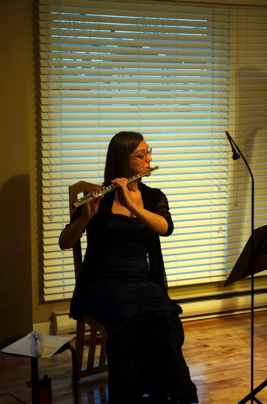 Renzo à la harpe et Josée Poirier