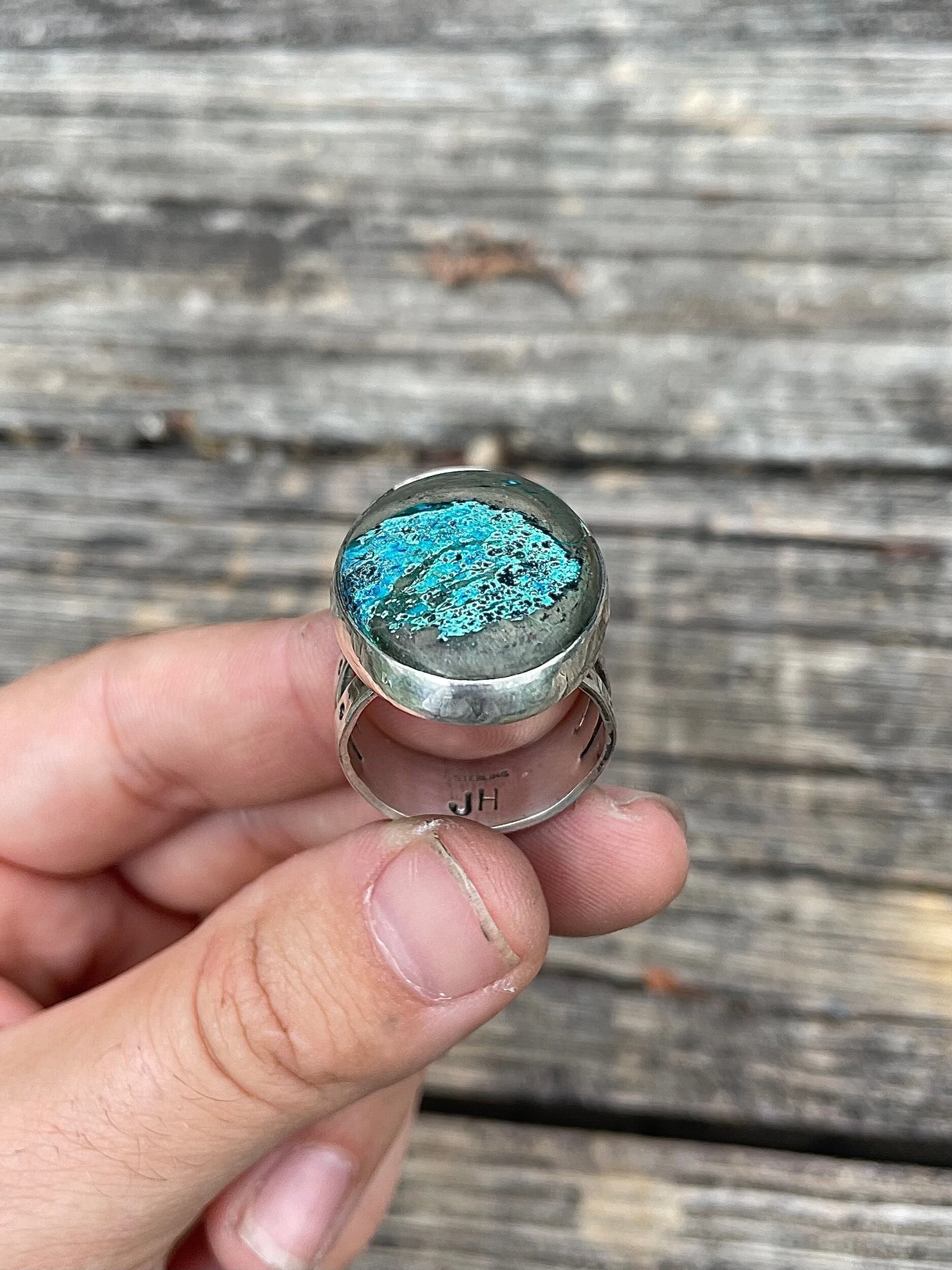 23E66E50-5DE4-49E5-AEFB-92AC25DA7BFE