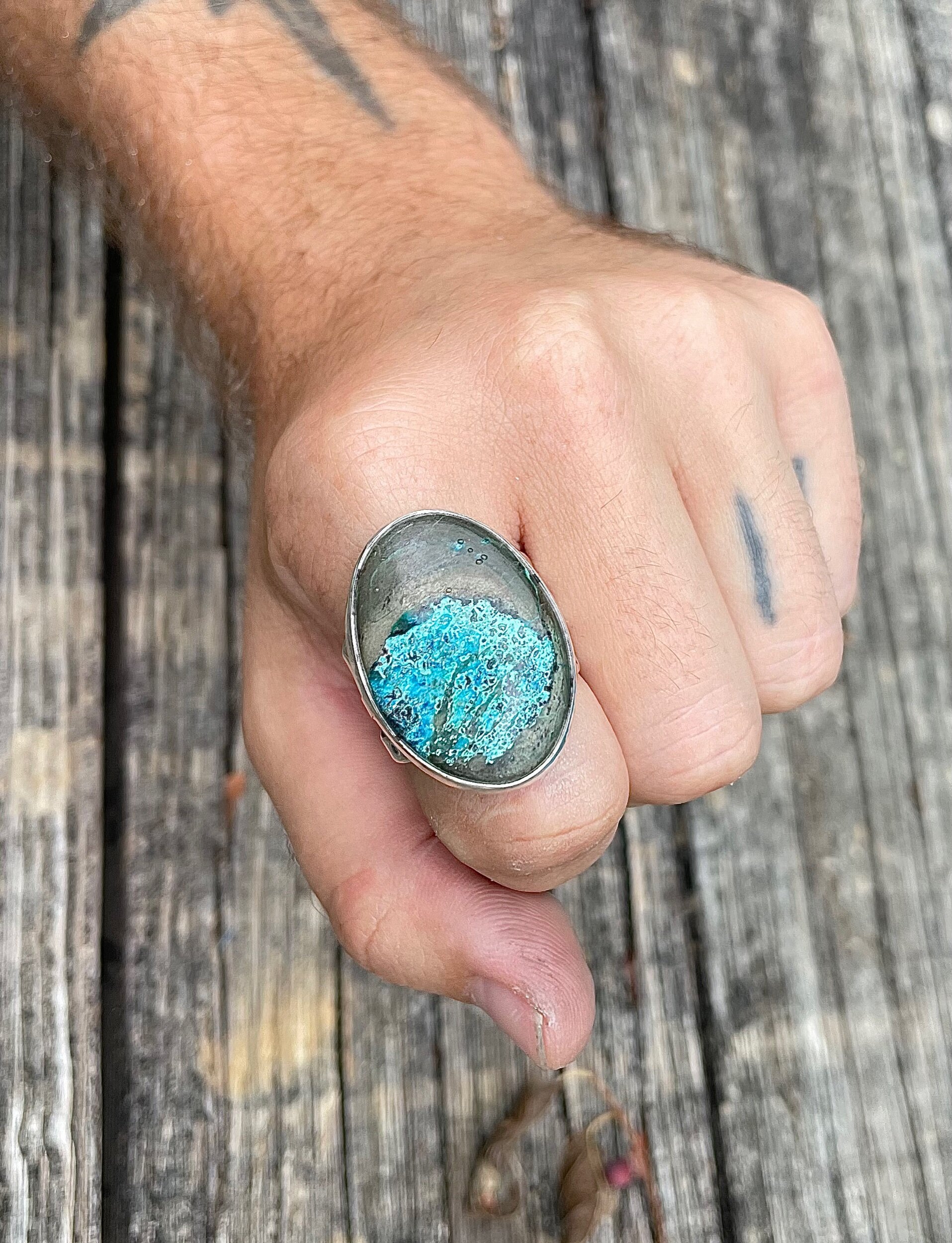 6A4C6187-4645-4B23-B650-DB8A9A3B9069