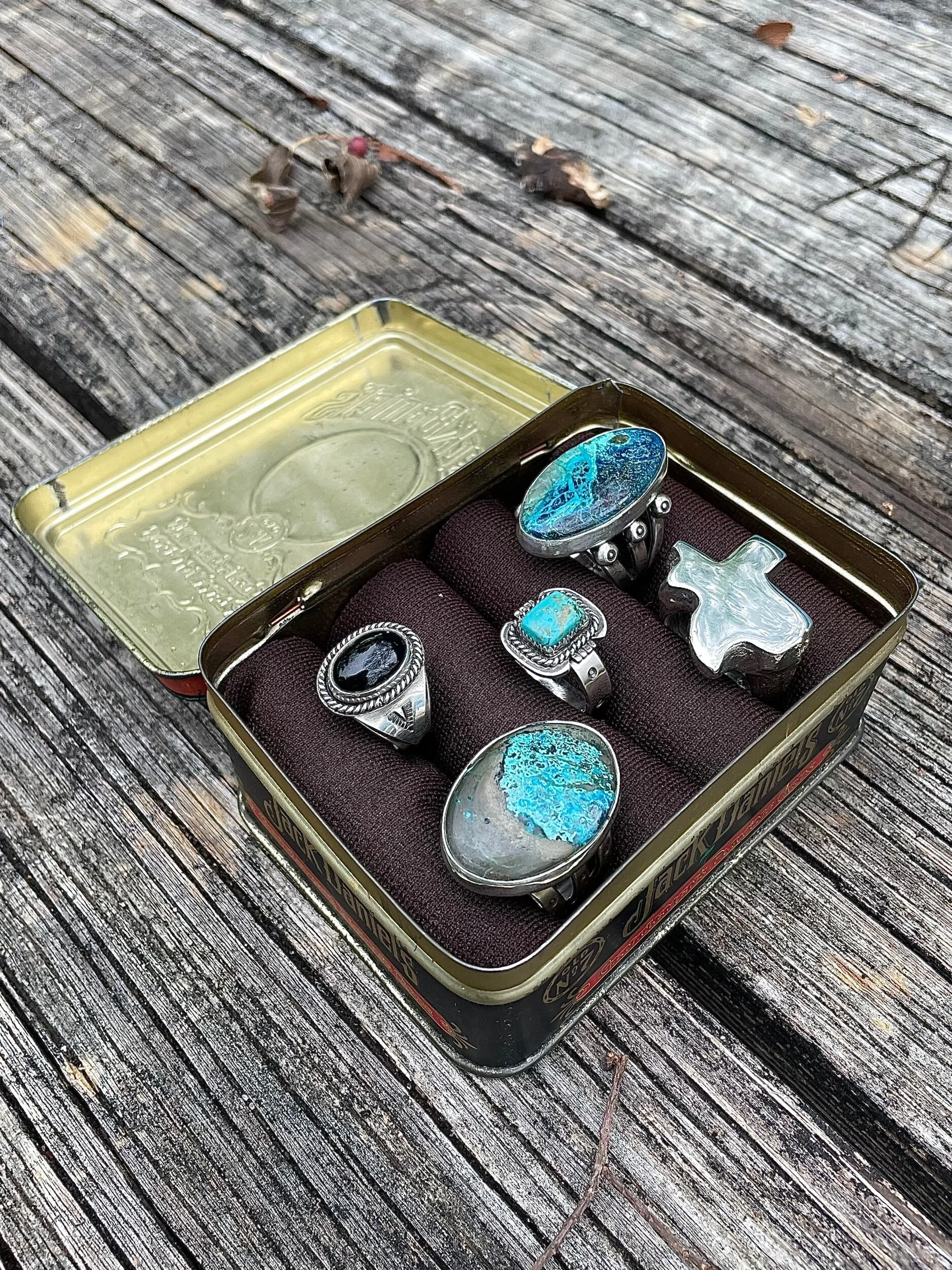 C444B177-DC8D-4C09-8F5A-5283831F4AC8