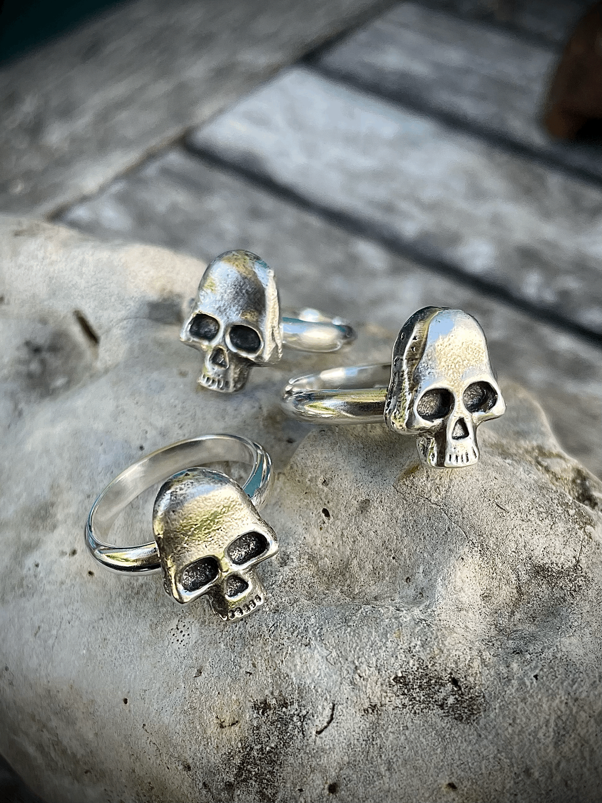 Skull ring