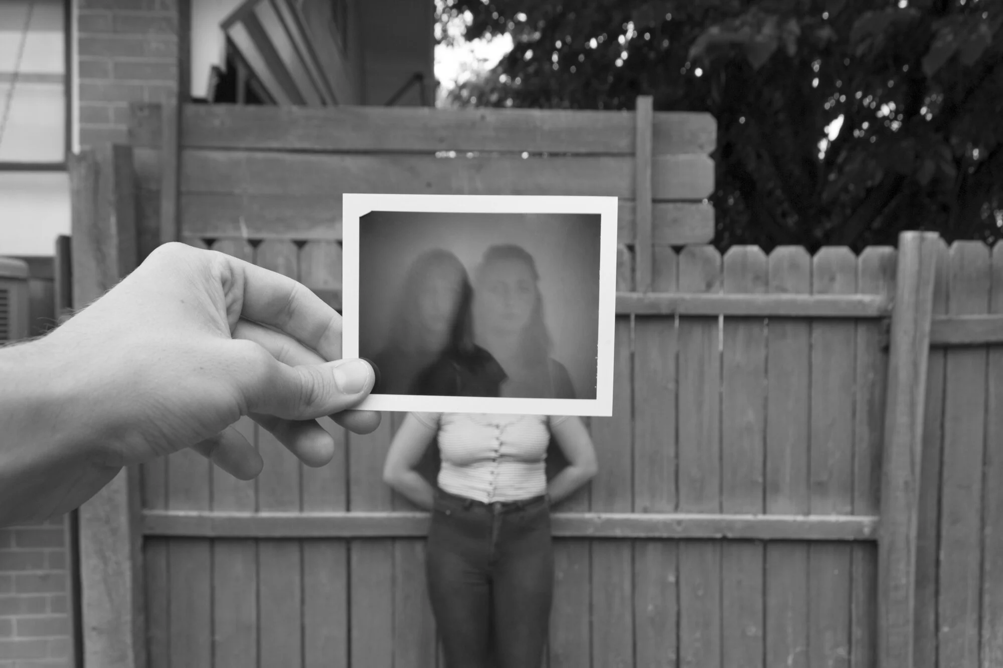 handheld_05.jpg