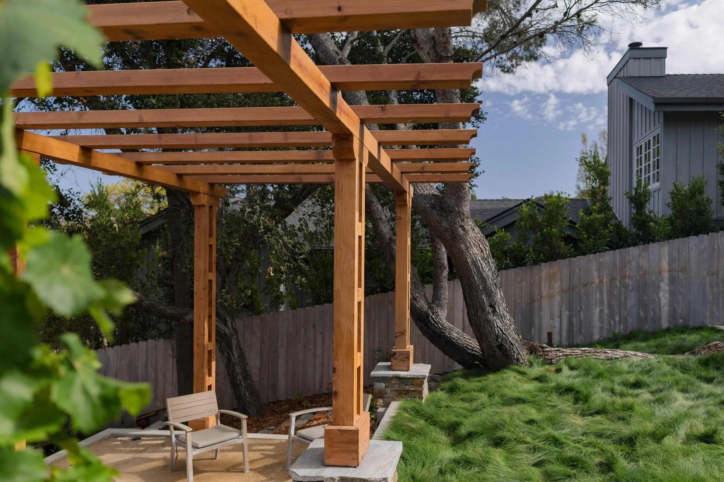 Contour Landscaping ~ Leece Residence_071.jpg