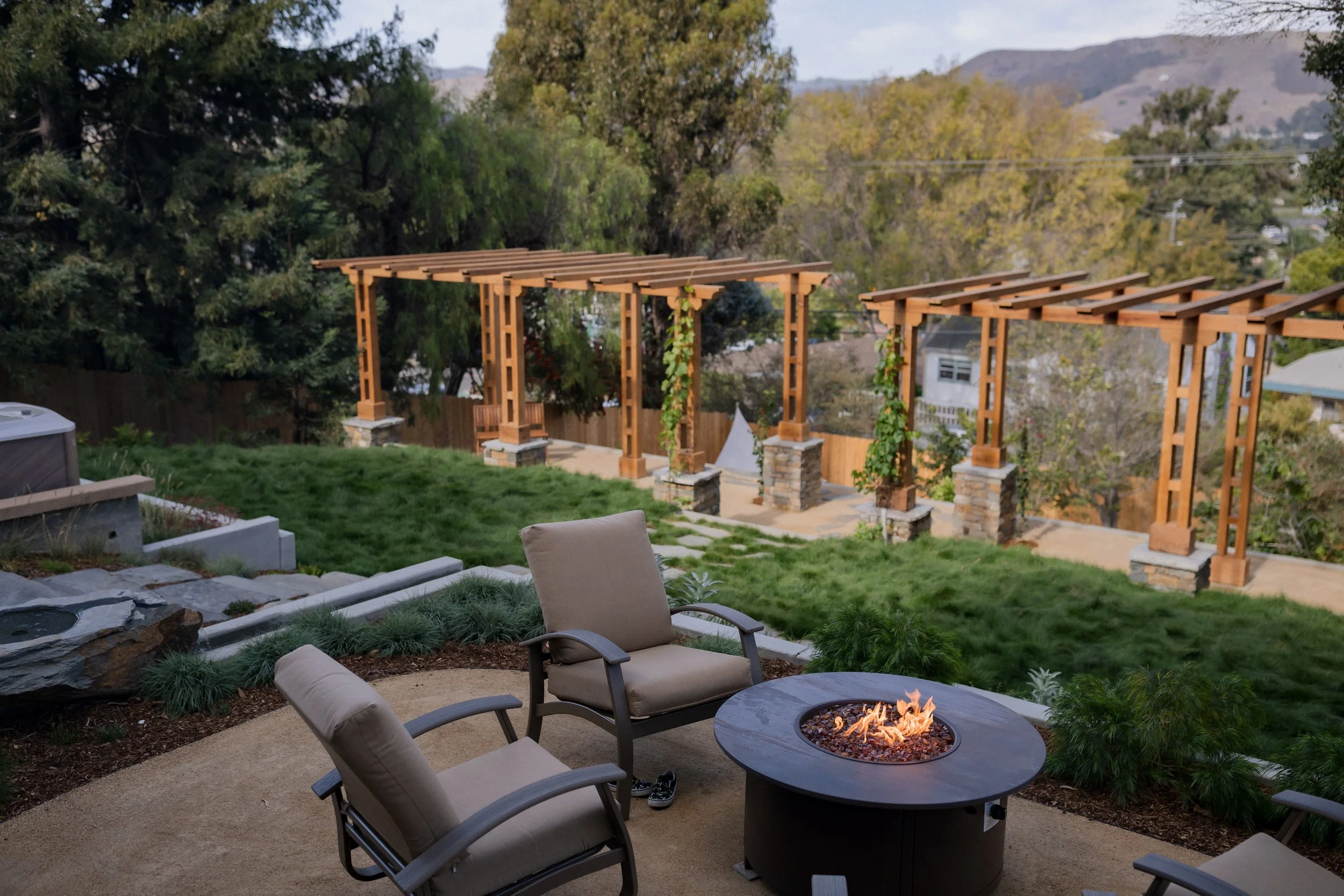 Contour Landscaping ~ Leece Residence_114.jpg
