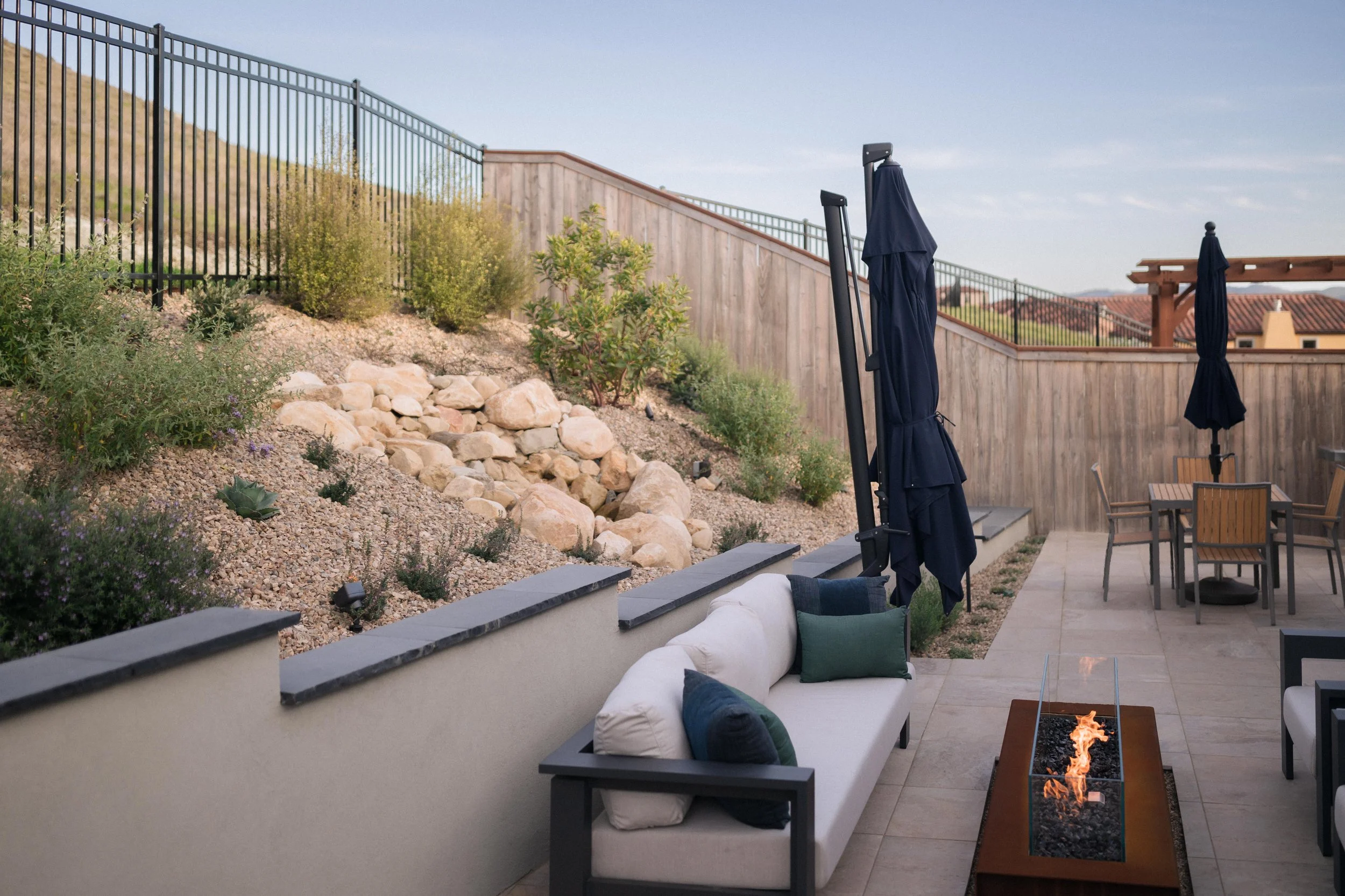 Contour on Azaelea_065.jpg