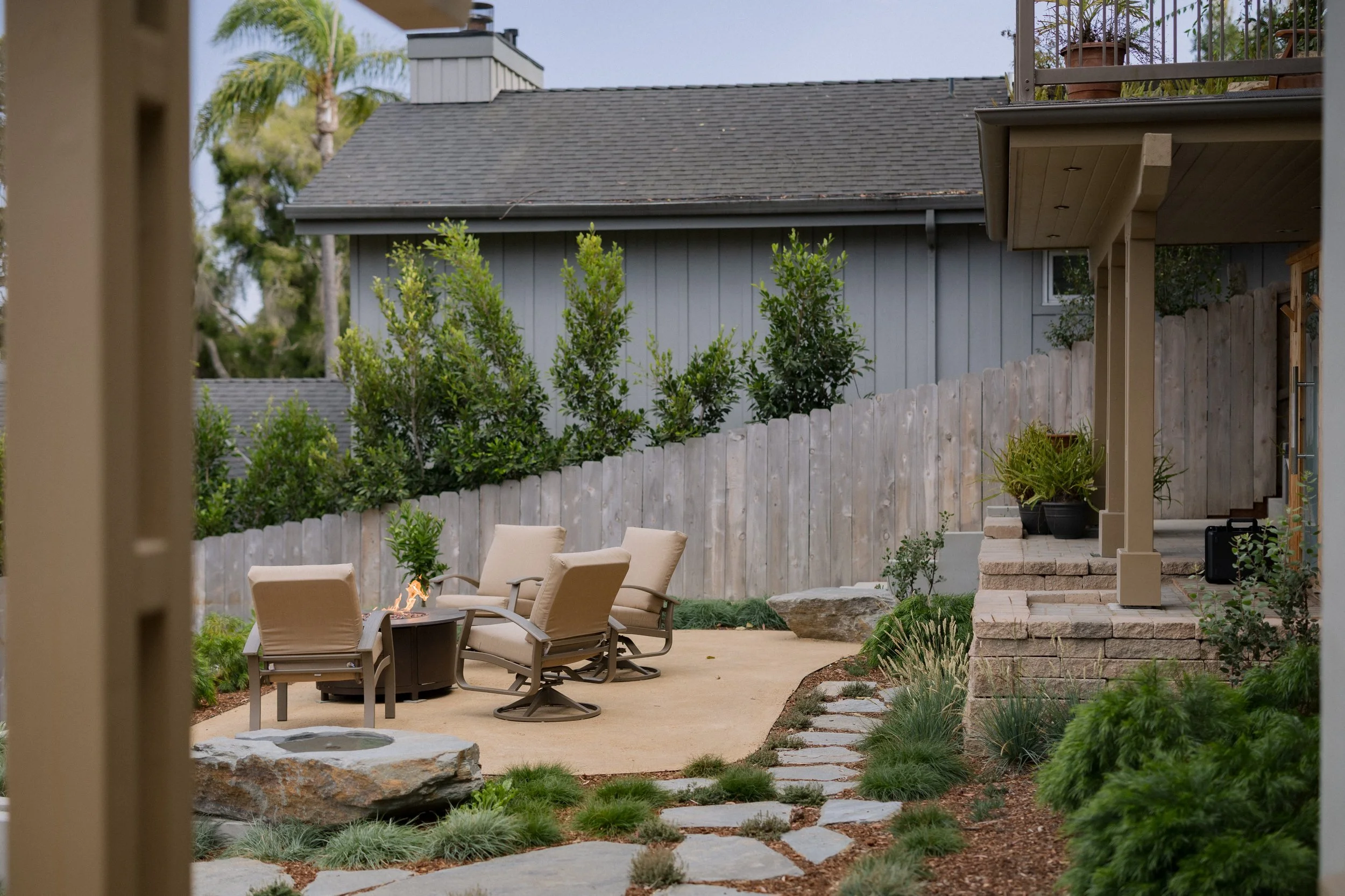 Contour Landscaping ~ Leece Residence_056.jpg