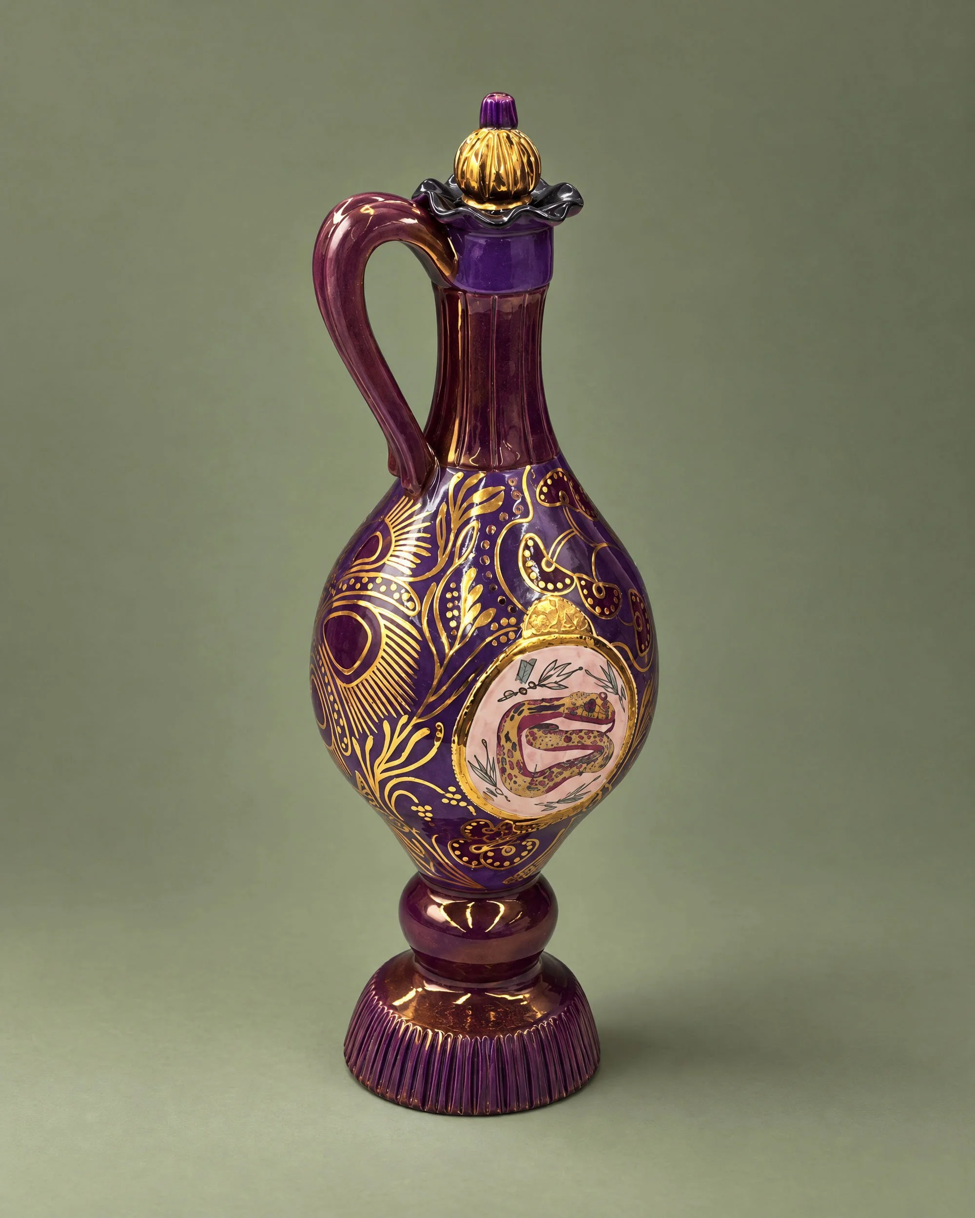 purple_snake_decanter_three_quarter_editorial_sage_2500.jpeg
