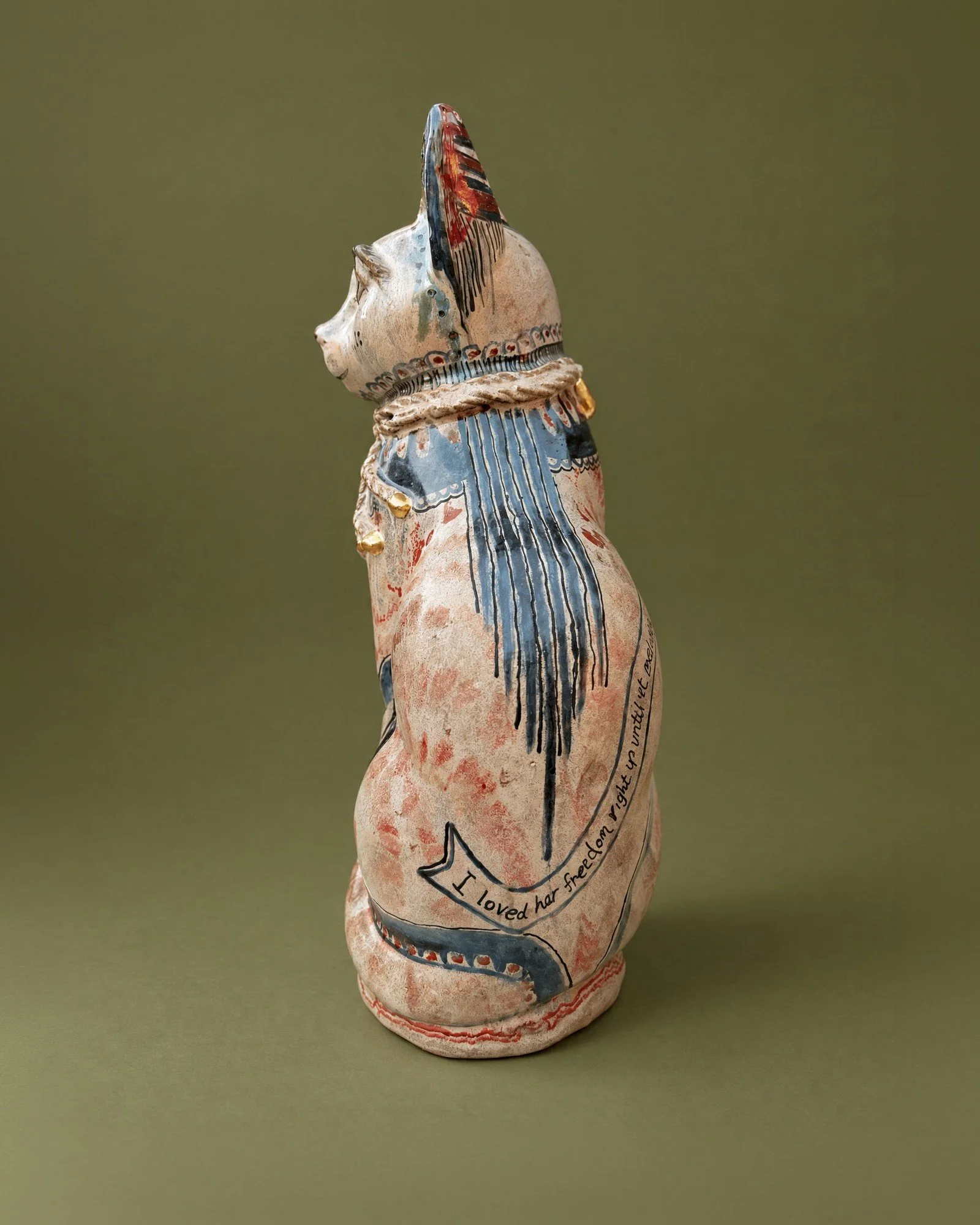 tina-house-standard-ceramic-cat-three-quarter-right_4x5.jpg