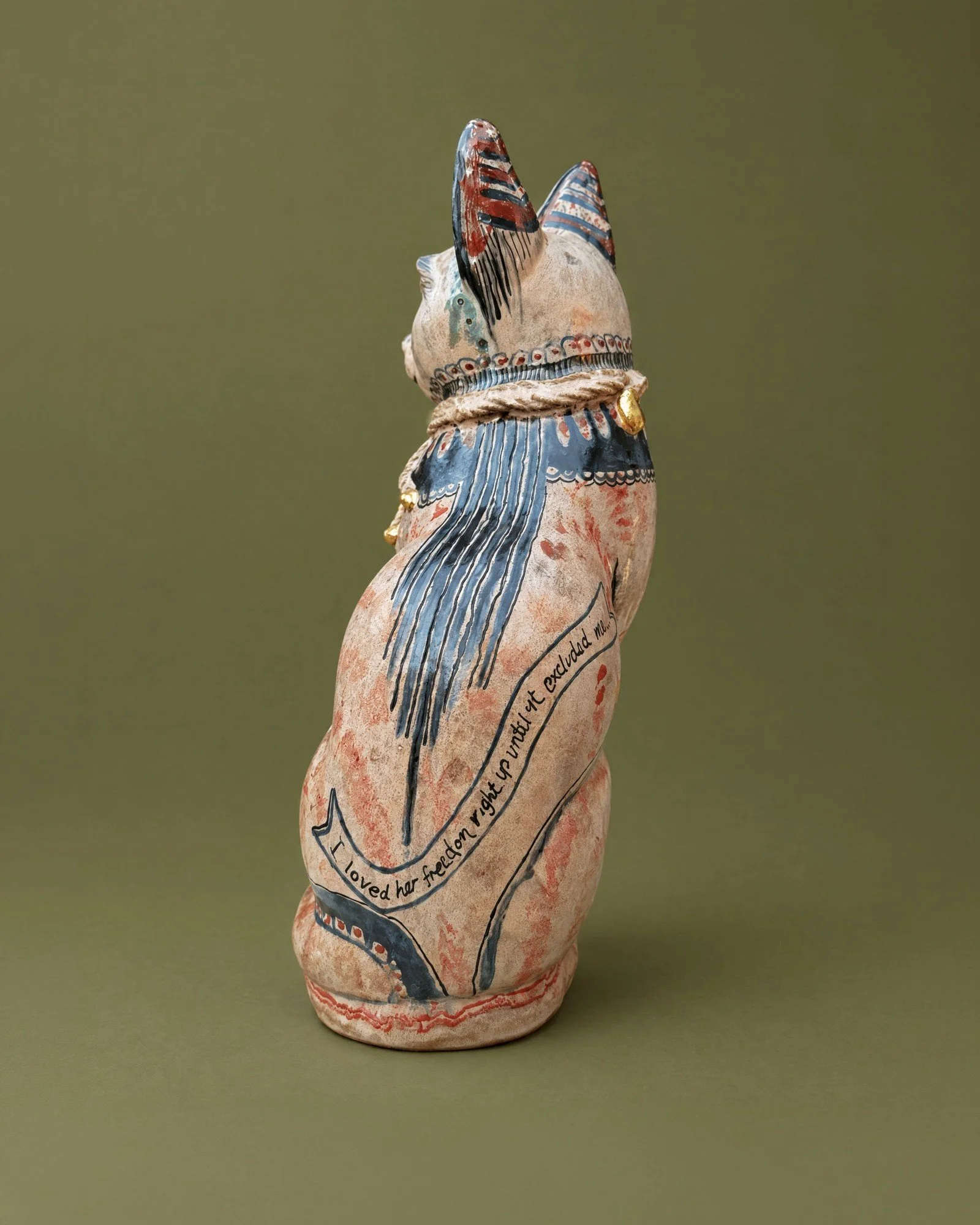 tina-house-standard-ceramic-cat-three-quarter-left_4x5.jpg