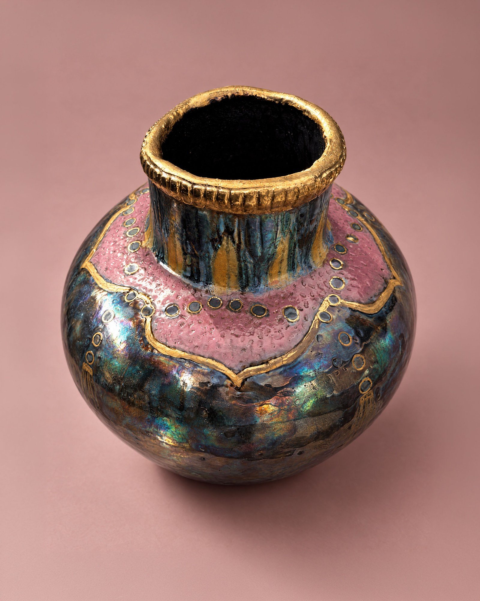 tina-vase-iridescent-lustre-topangle-rose_4x5.jpg