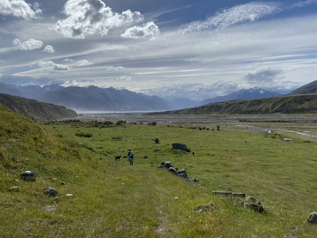 The final descent done. That was a little hairy, trying to stay upright on a slippery vertical slope with a buffeting wind - but just an easy flat to go, now… fueled by the call of coffee.