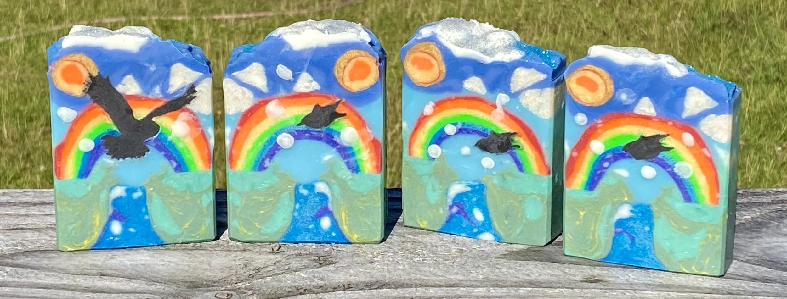 I currently have a love - hate relationship with this soap. If I think of what I wanted it to be I am disappointed, but on the other hand if I put my expectations aside it is quite a cool soap.