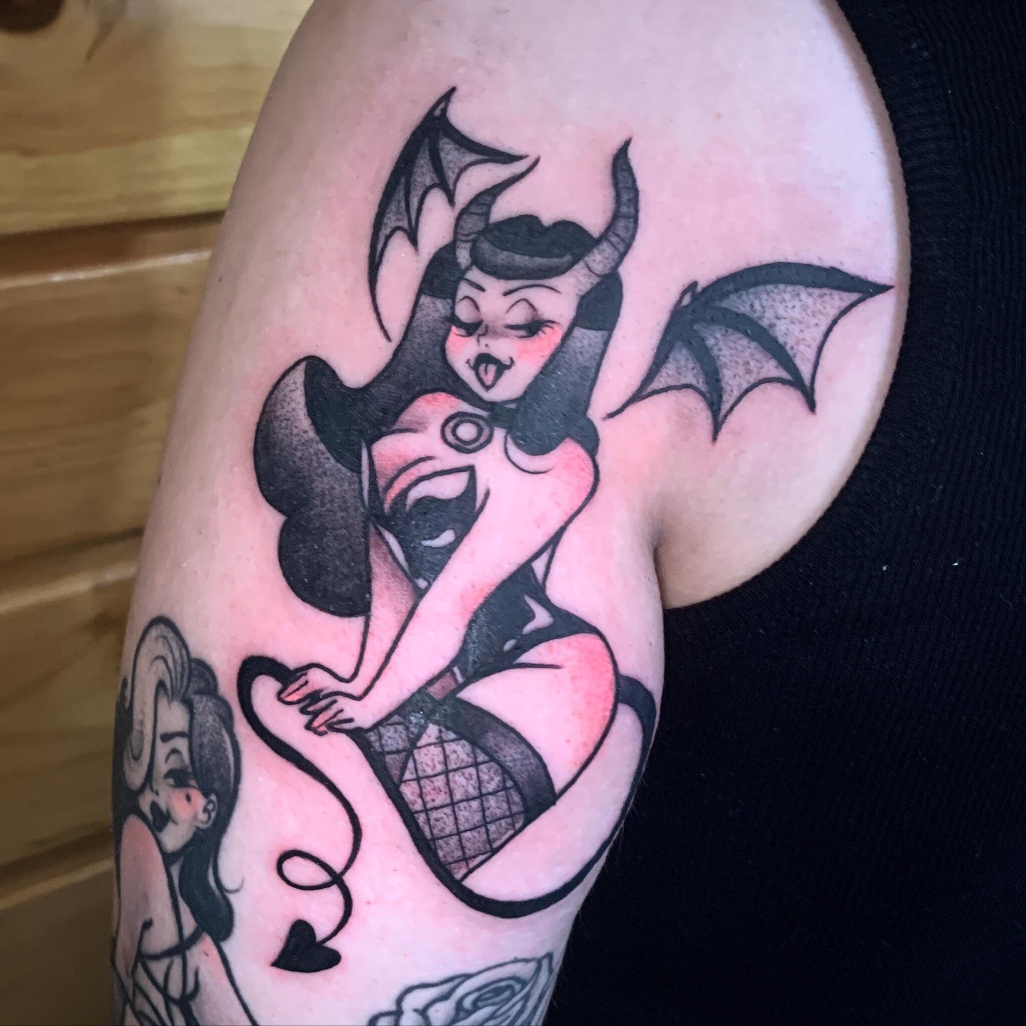 Devil babe! 😈😈😈
Done at @vilainstattoo 
.
.
.
***I&rsquo;m only designing tattoos for people who can come to Montreal to get the tattoo. I won&rsquo;t answer messages otherwise. Please don&rsquo;t use my art without my consent.*** *I do not tattoo