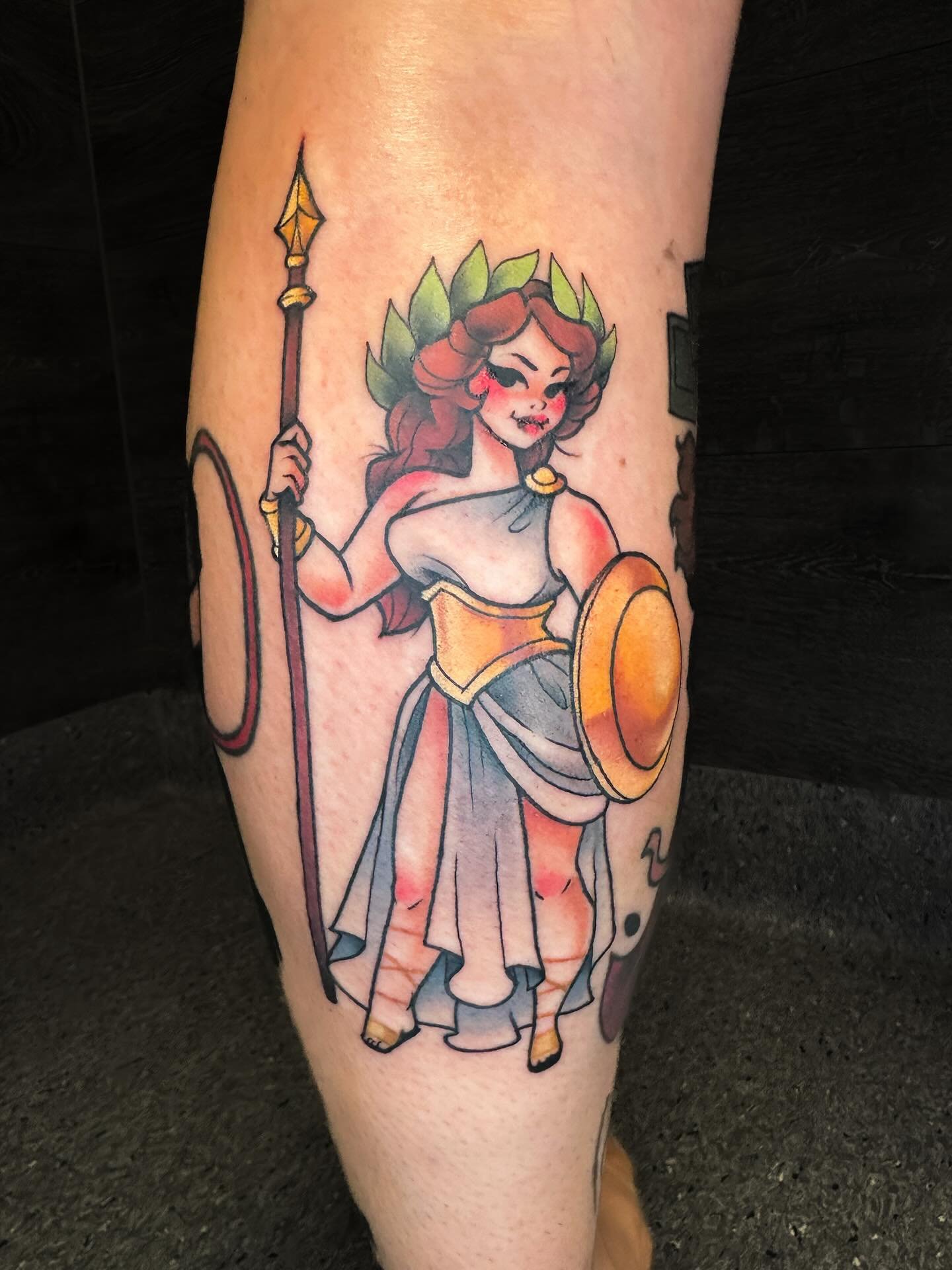 Greek goddess inspired by Athena!
Done during my guest in Winnipeg at @living_canvas_tattoo 
💌BOOKING ALWAYS OPEN💌 
Currently booking :  OCTOBER.NOVEMBER.DECEMBER
DM &bull; EMAIL &bull; FORM 
🪬Link in bio to see all my flashs🪬 
💘Comment, like an