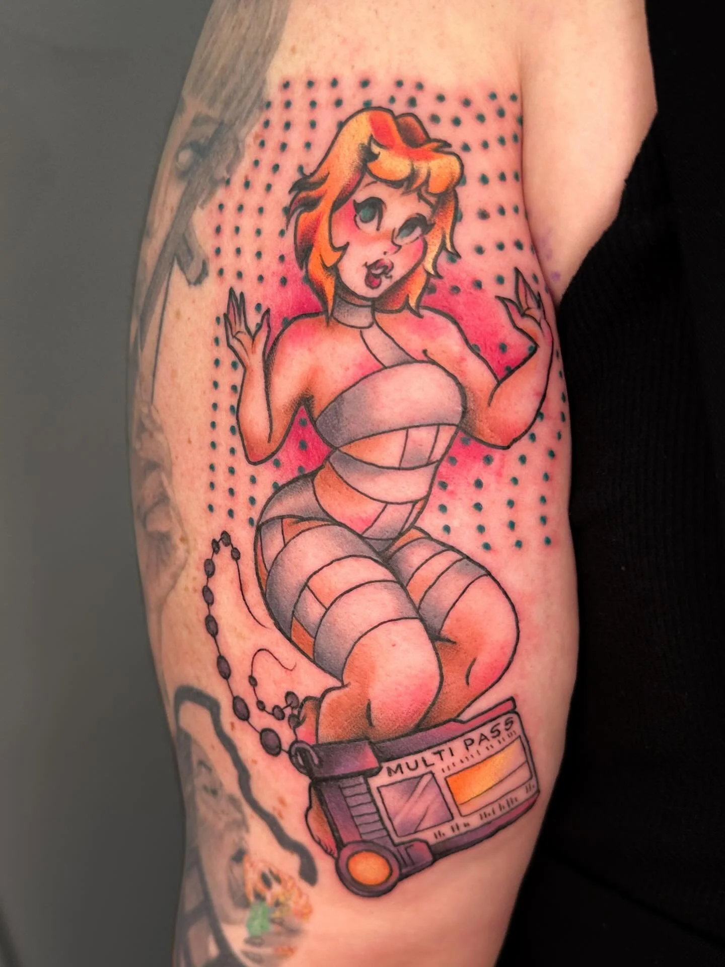 Multi Pass! Leeloo from 5th element!!
Always down for pop culture tattoos!
📍@opheliatatouage 
💌BOOKING ALWAYS OPEN💌 
Currently booking :  JANUARY &bull; FEBRUARY &bull; MARCH
DM &bull; EMAIL &bull; FORM 
🪬Link in bio to see all my flashs🪬 
💘Com