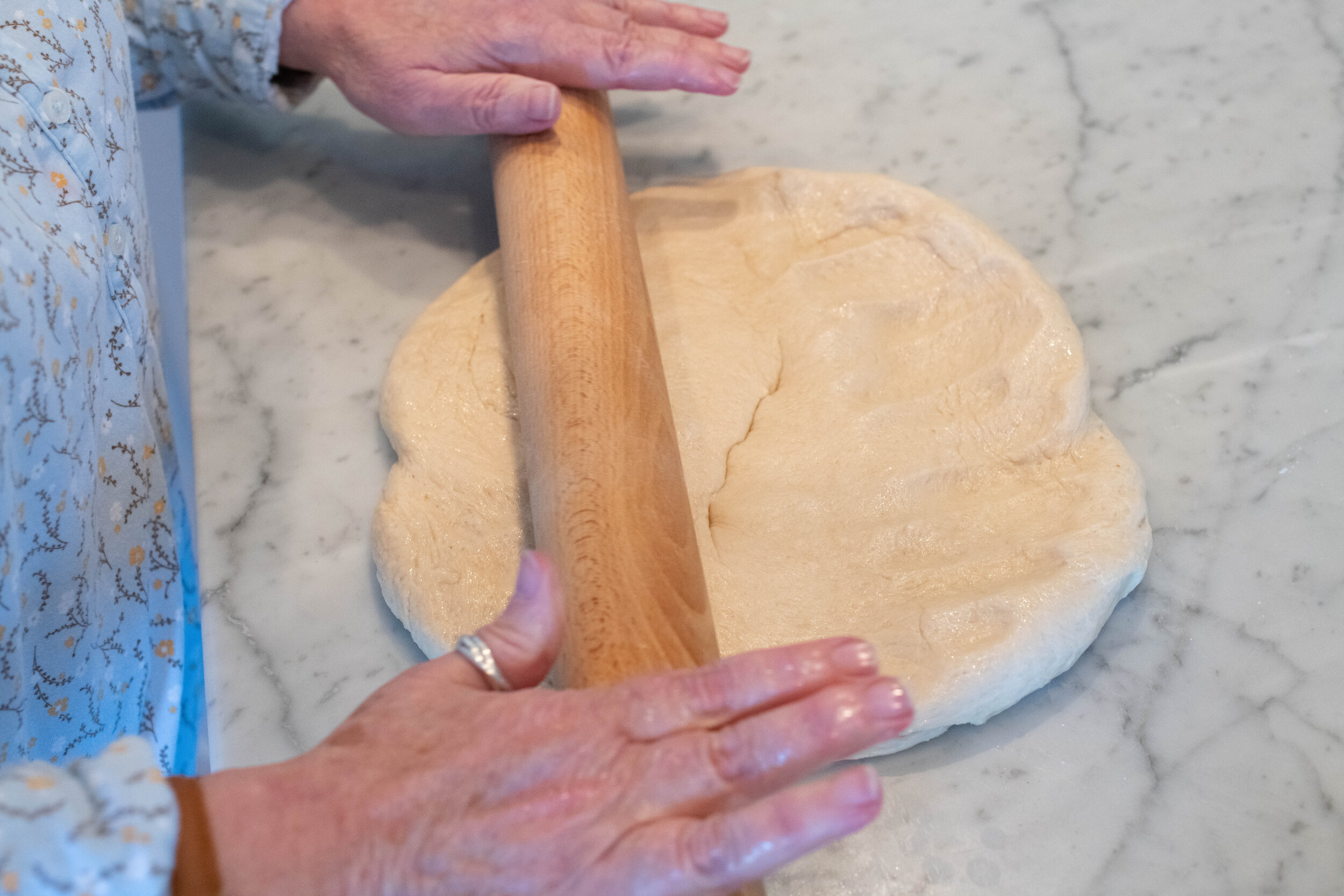 rolling dough.jpg
