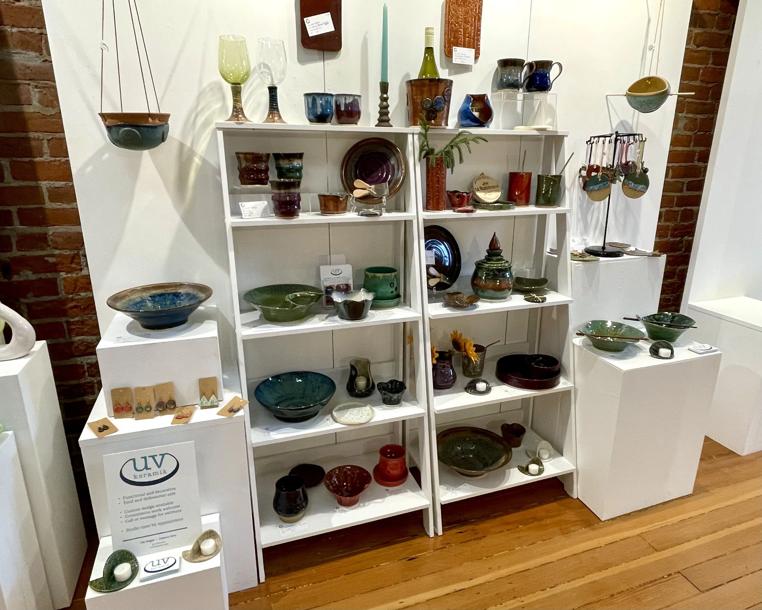Featured Artist @ Gallery Calapooia 