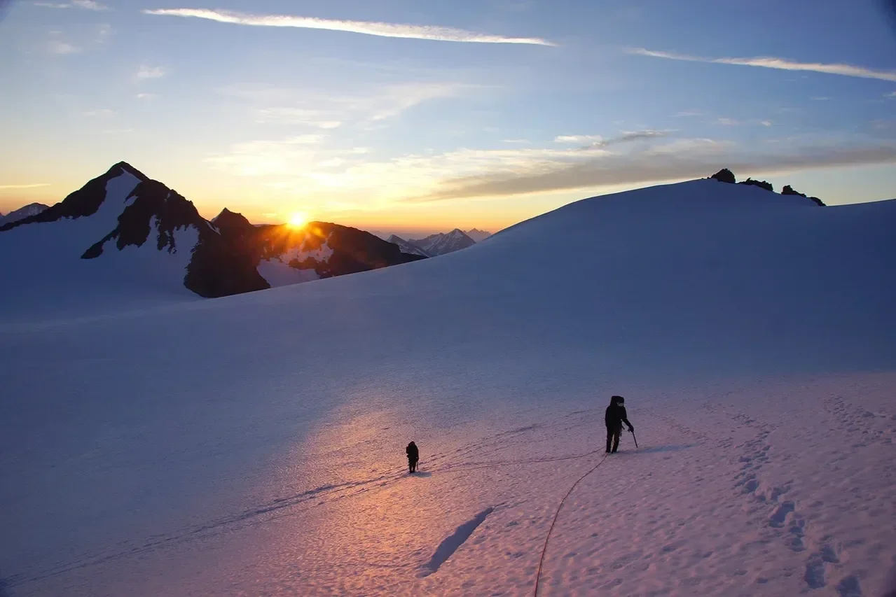 Why is NASA Sending Moon-Bound Astronauts to Freeze in Snow Caves?