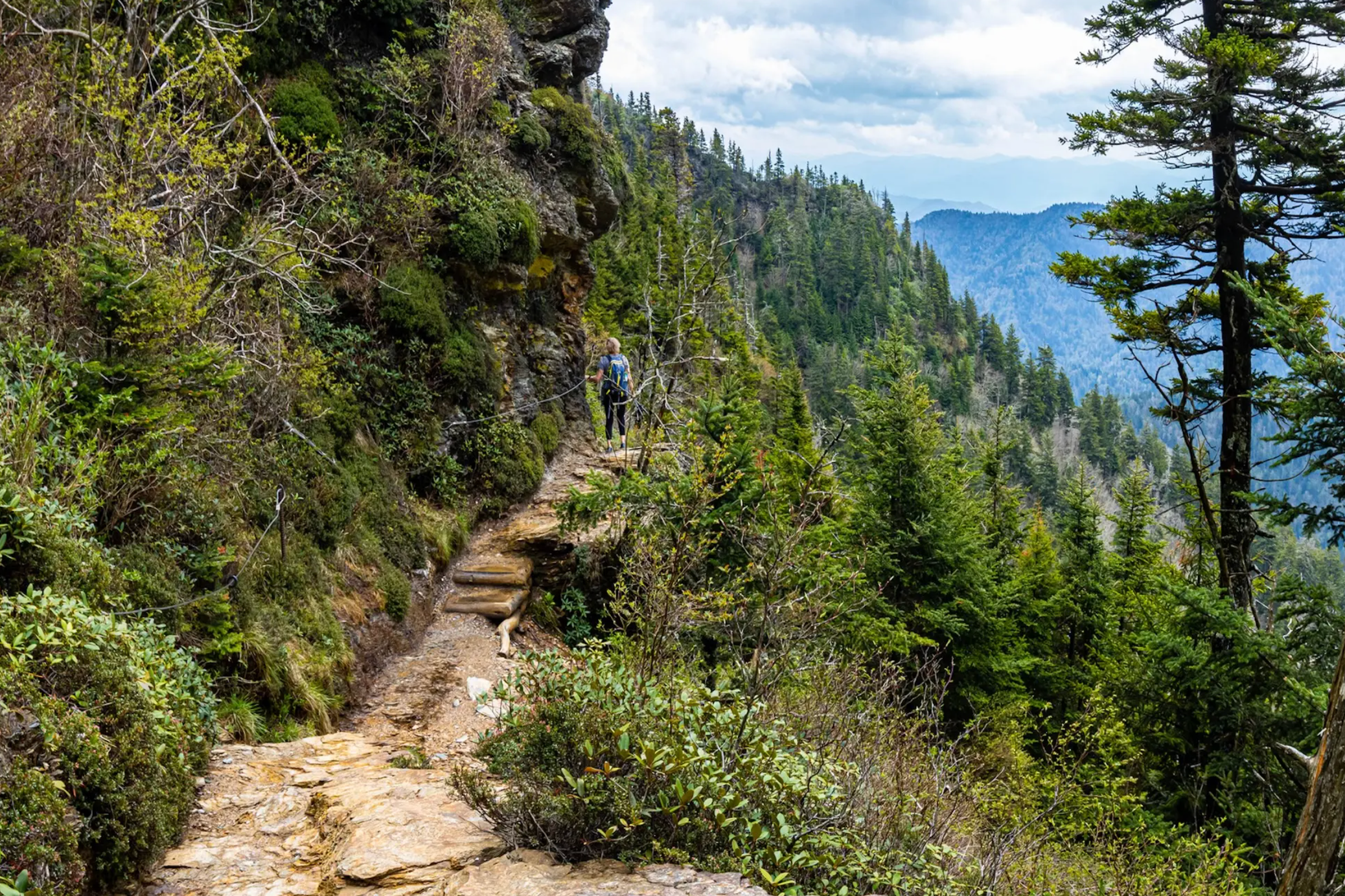 What Makes Alum Cave Trail One of the Most Dangerous Hikes in Great Smoky Mountains National Park?