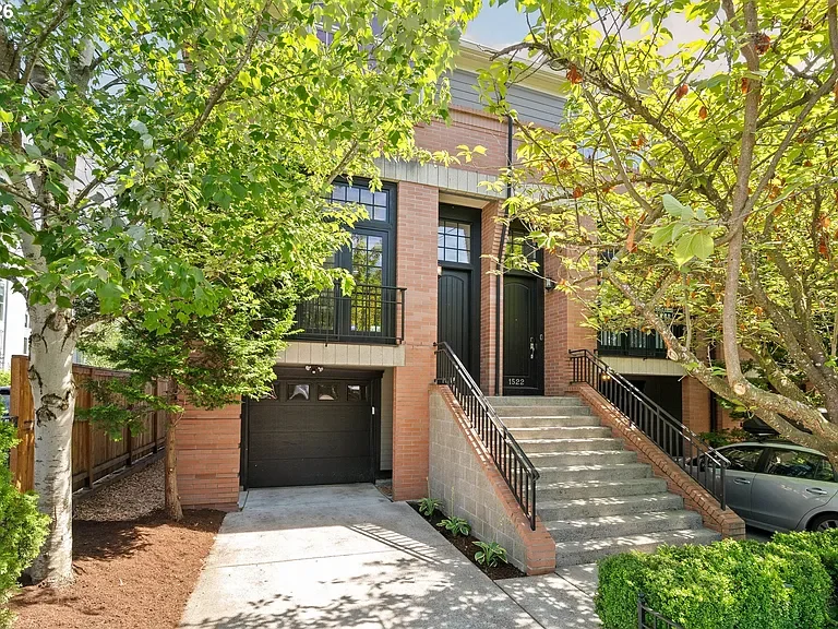 1518 SE 30th - 2.webp