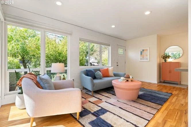 9244 N Allegheny Ave - 8.jpg