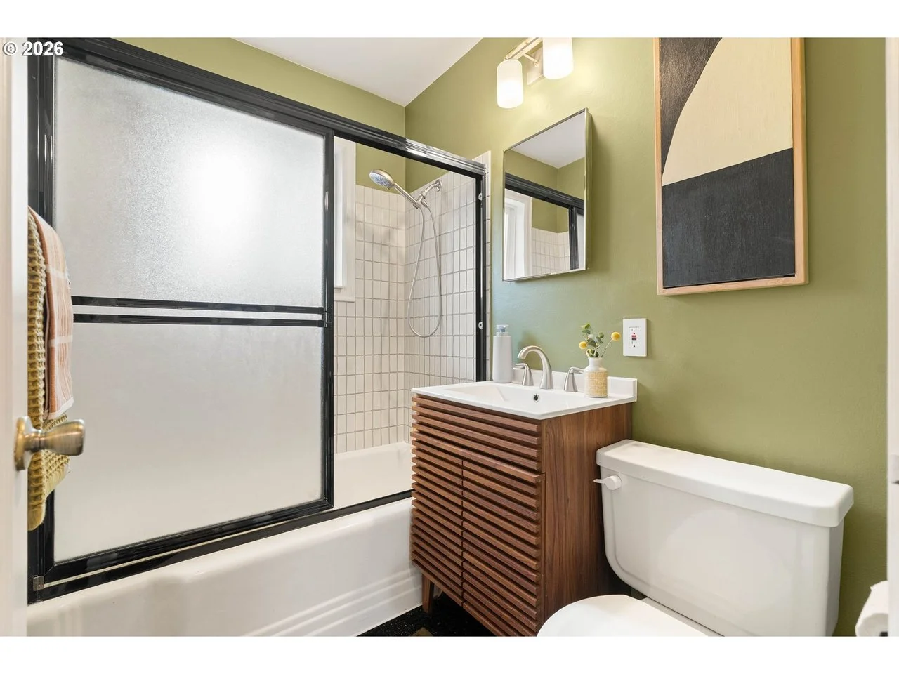 1050 SE 73rd Ave - 10.jpg
